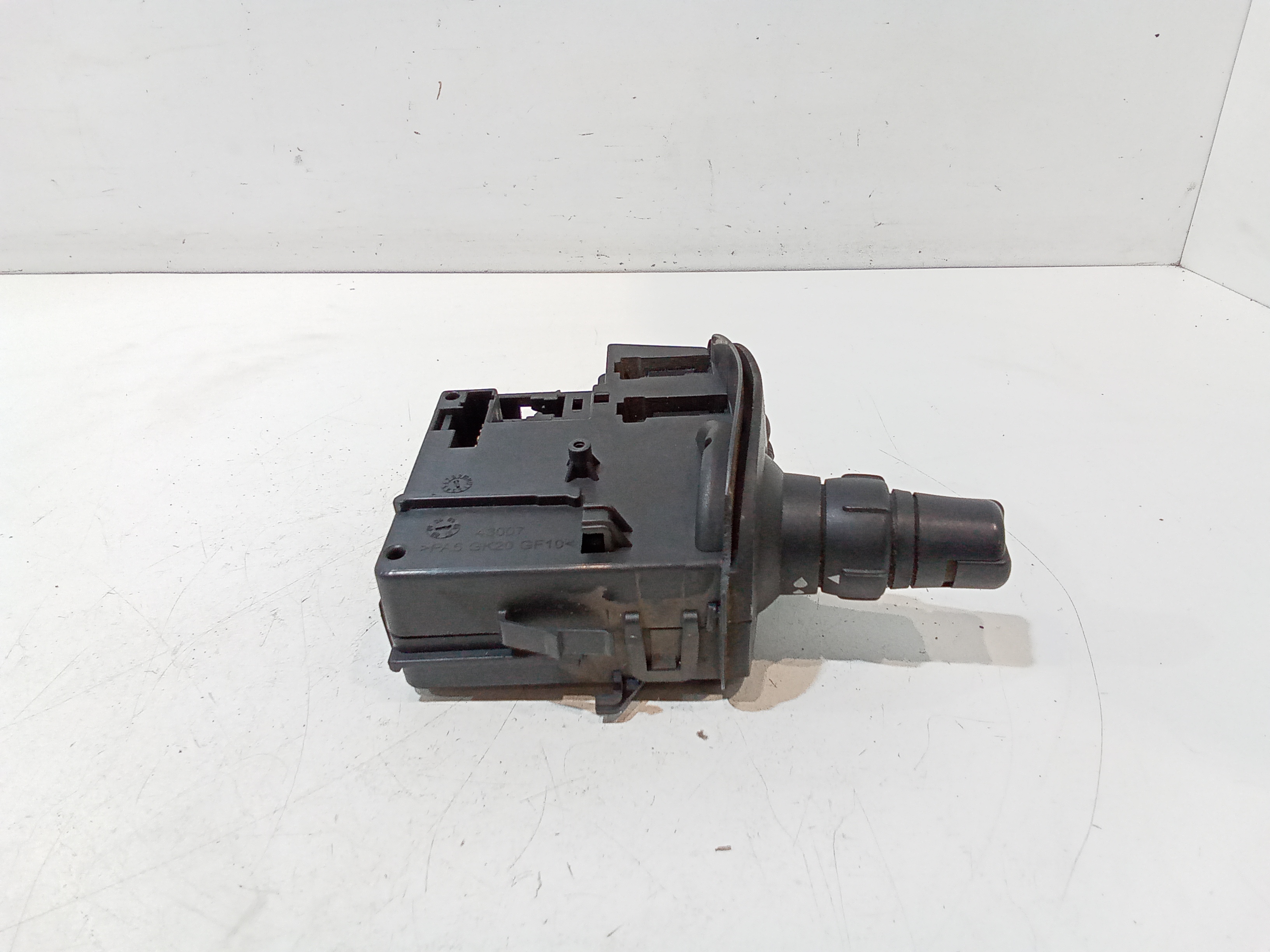 Devioluci destro per Renault Clio Serie (04>08) (2004 - 2008)