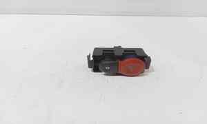 Pulsante luci di emergenza per Renault Clio Serie (04>08) (2004 - 2008)