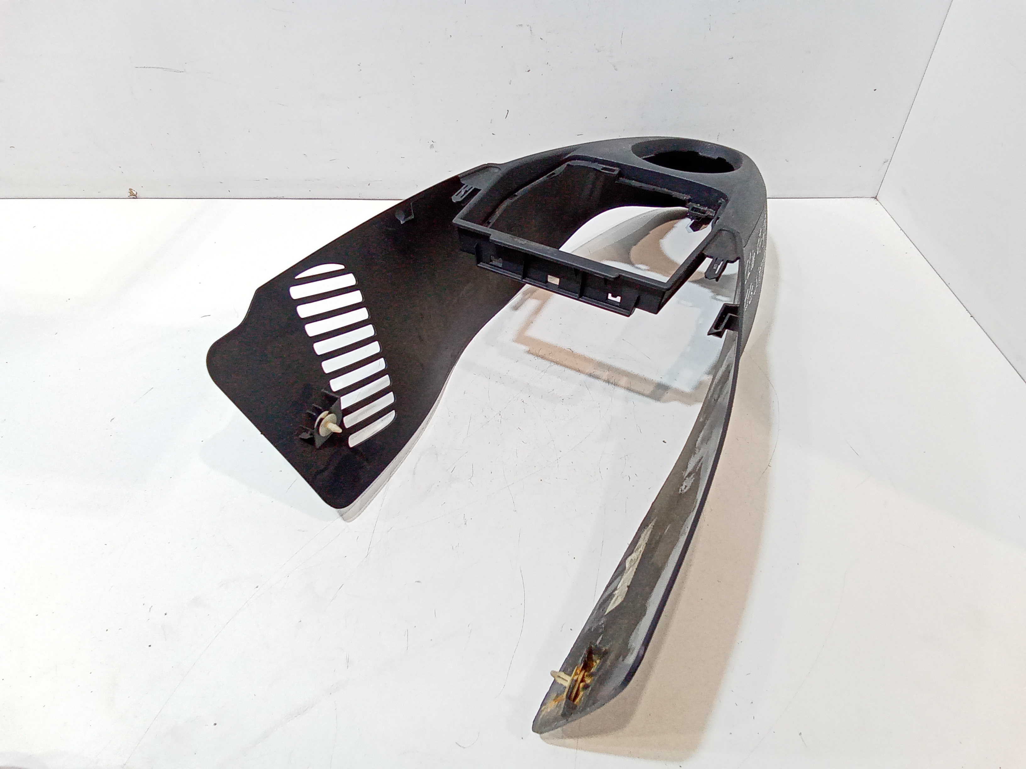 Tunnel centrale per Renault Clio Serie (04>08) (2004 - 2008)