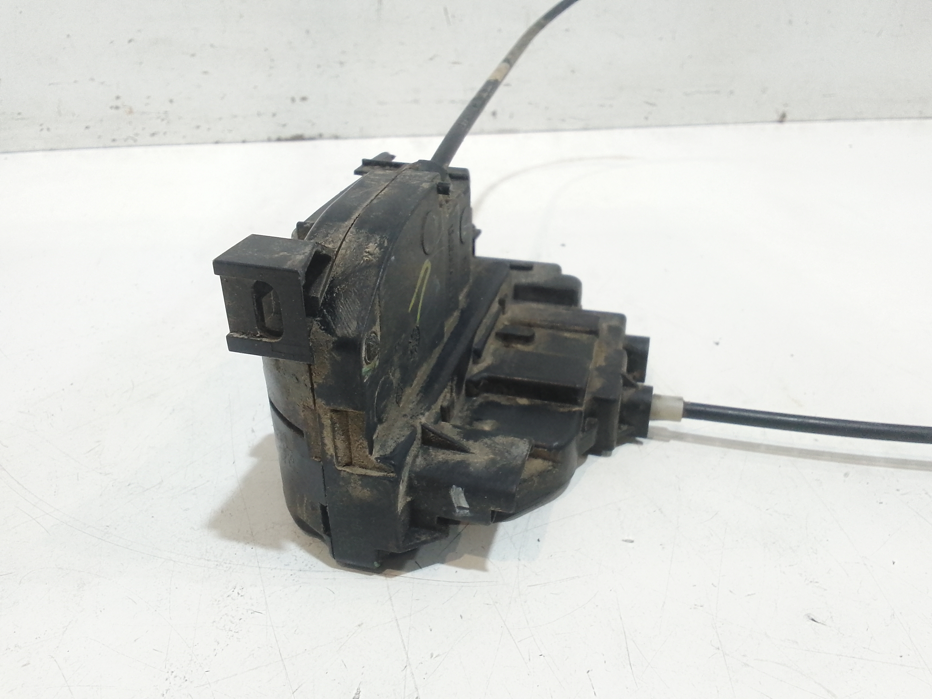 Serratura Anteriore Destra per Renault Modus 1 Serie (2004 - 2006)