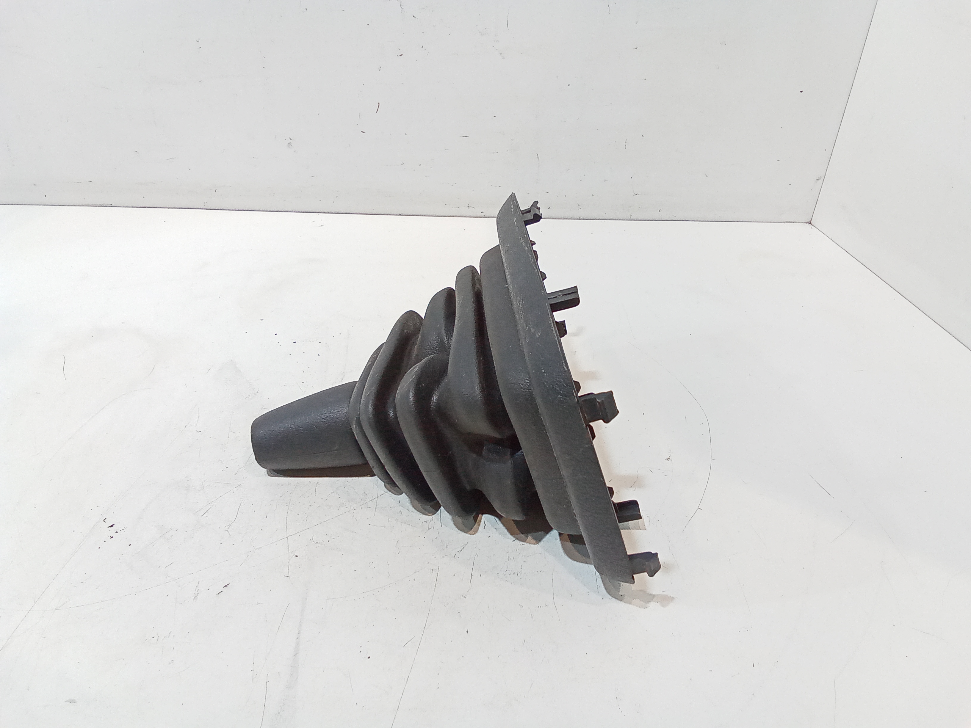 Cuffia Leva Cambio per Nissan Micra 3 Serie (2000 - 2003)