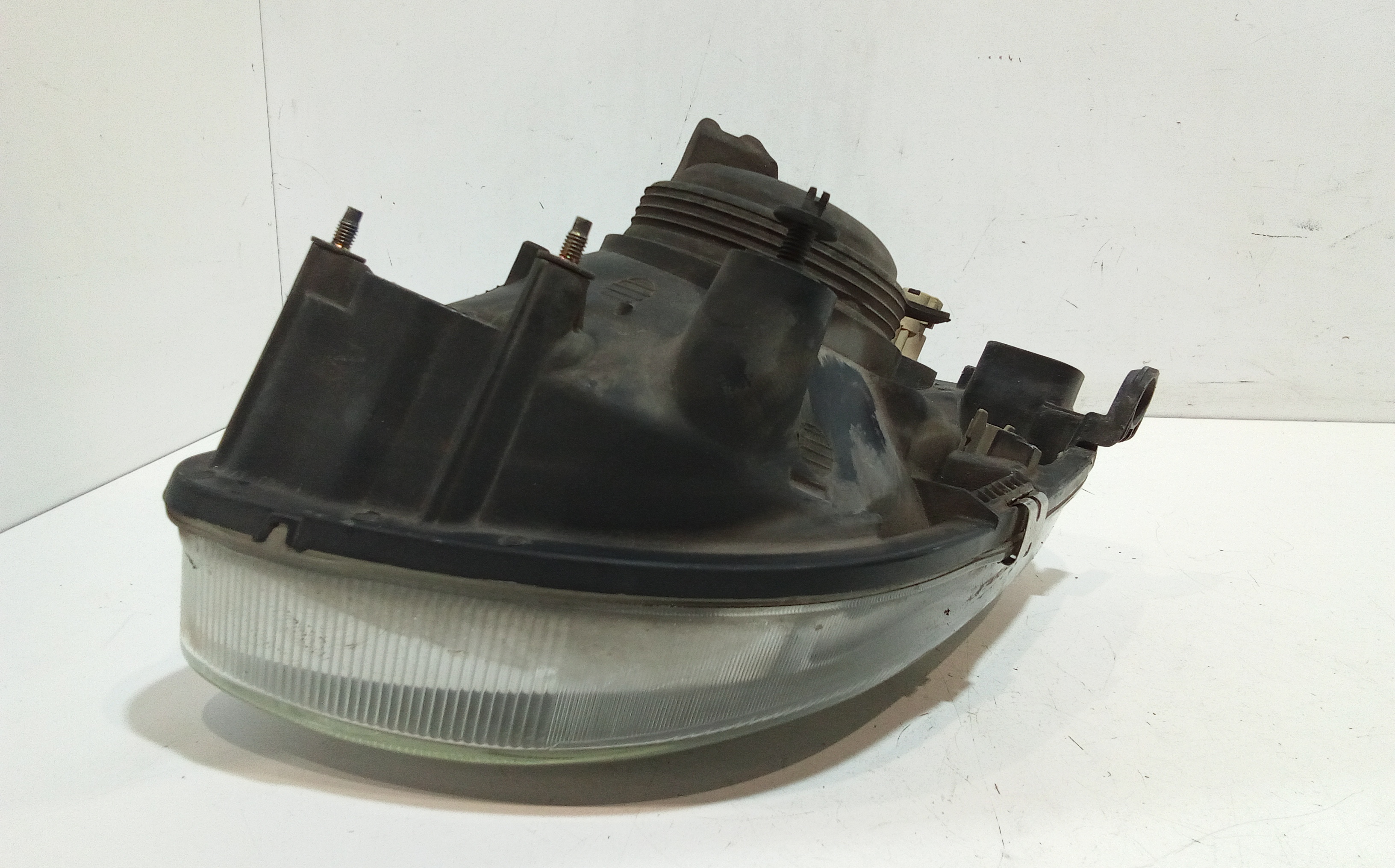 Faro anteriore Sinistro Guida per Nissan Micra 2 Serie (1998 - 2000)