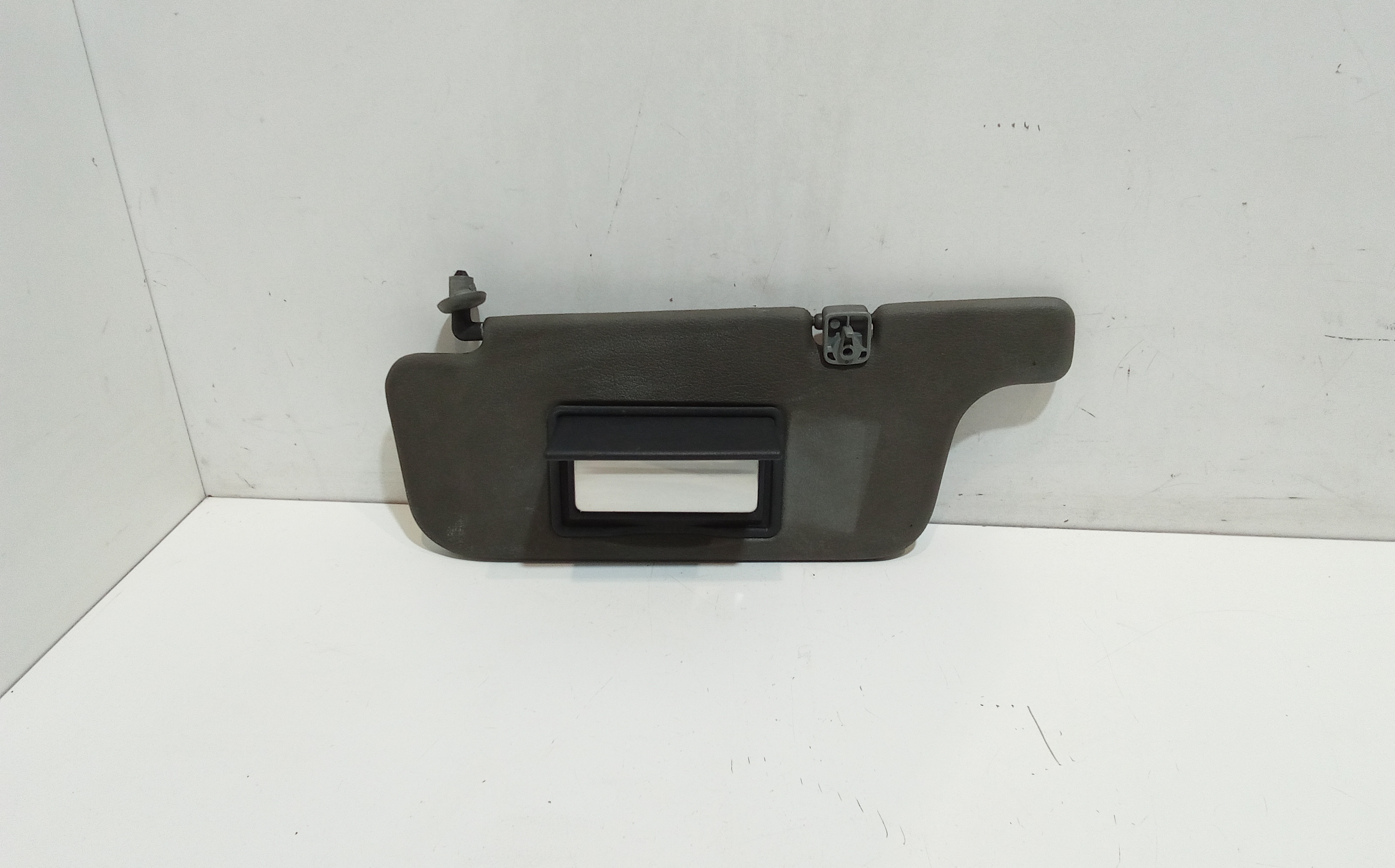Parasole aletta anteriore Lato Guida per Nissan Micra 2 Serie (1998 - 2000)