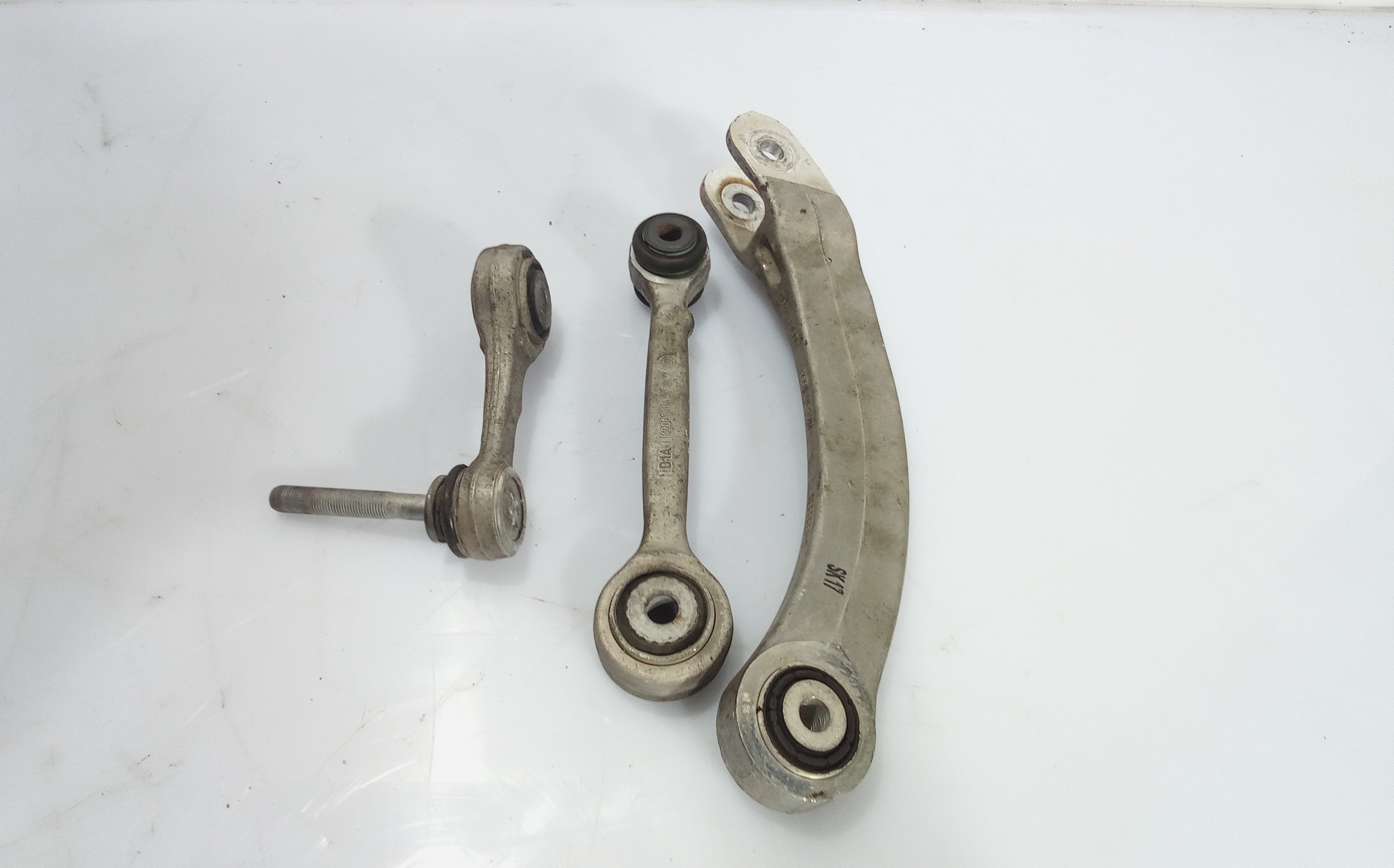 Set braccio di controllo posteriore sinistro per Alfa Romeo Stelvio Serie (949_) (16>) (2016 - In produzione)