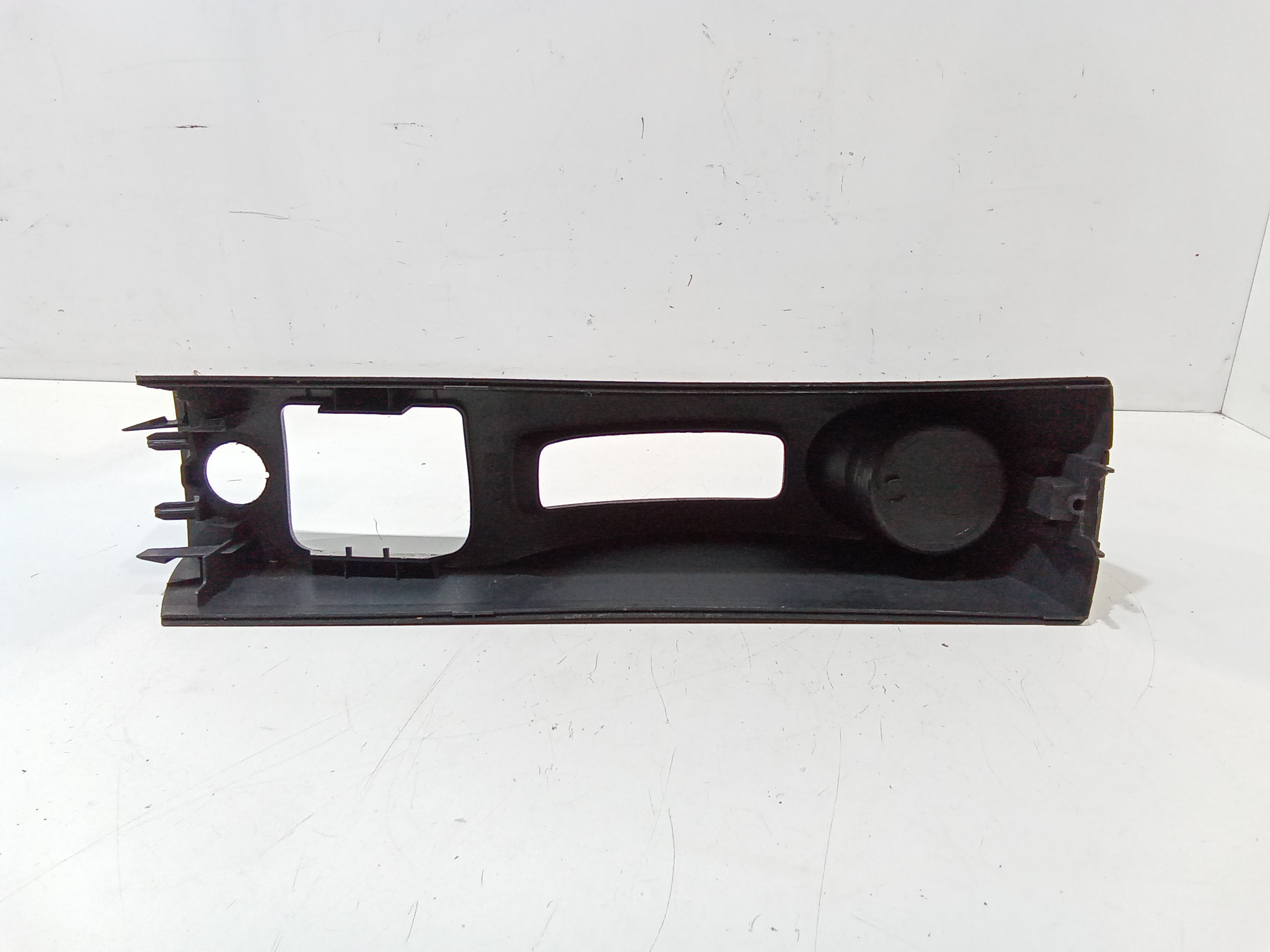 Tunnel centrale per Dacia Sandero 1 Serie (2008 - 2012)