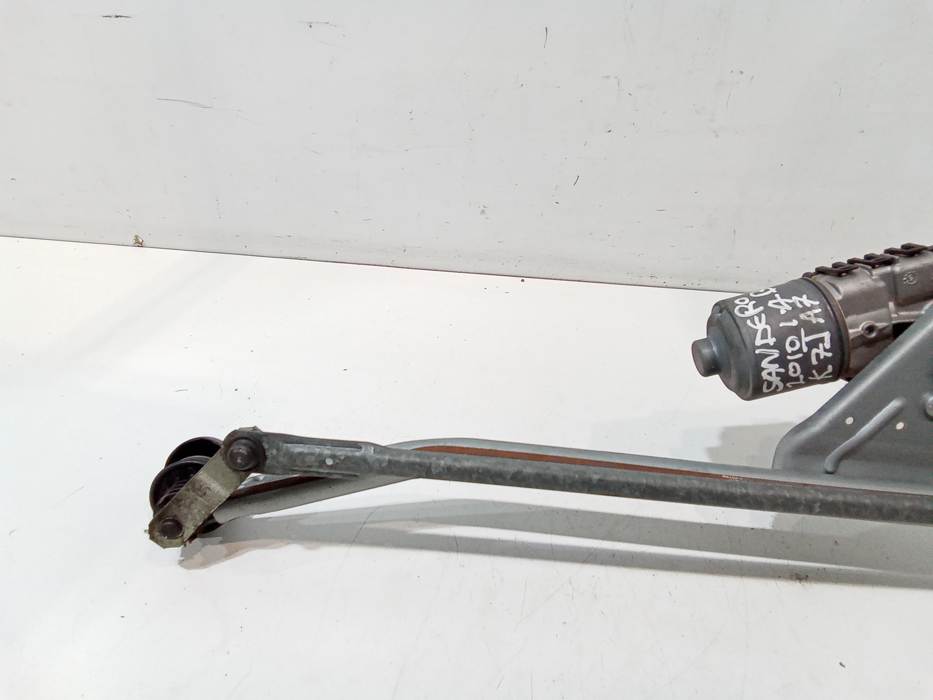 Motorino tergi ant completo di tandem per Dacia Sandero 1 Serie (2008 - 2012)