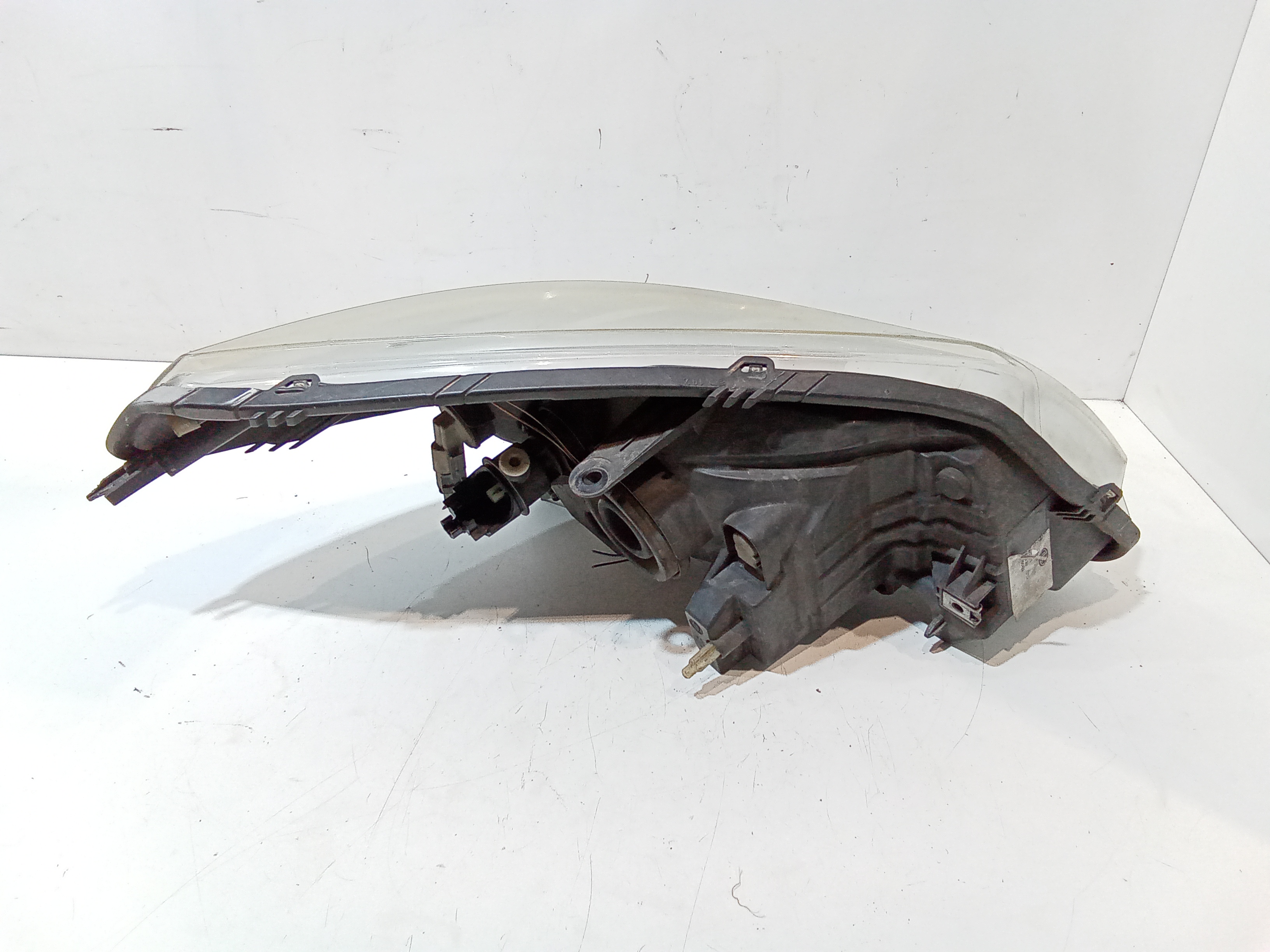 Faro anteriore Sinistro Guida per Dacia Sandero 1 Serie (2008 - 2012)