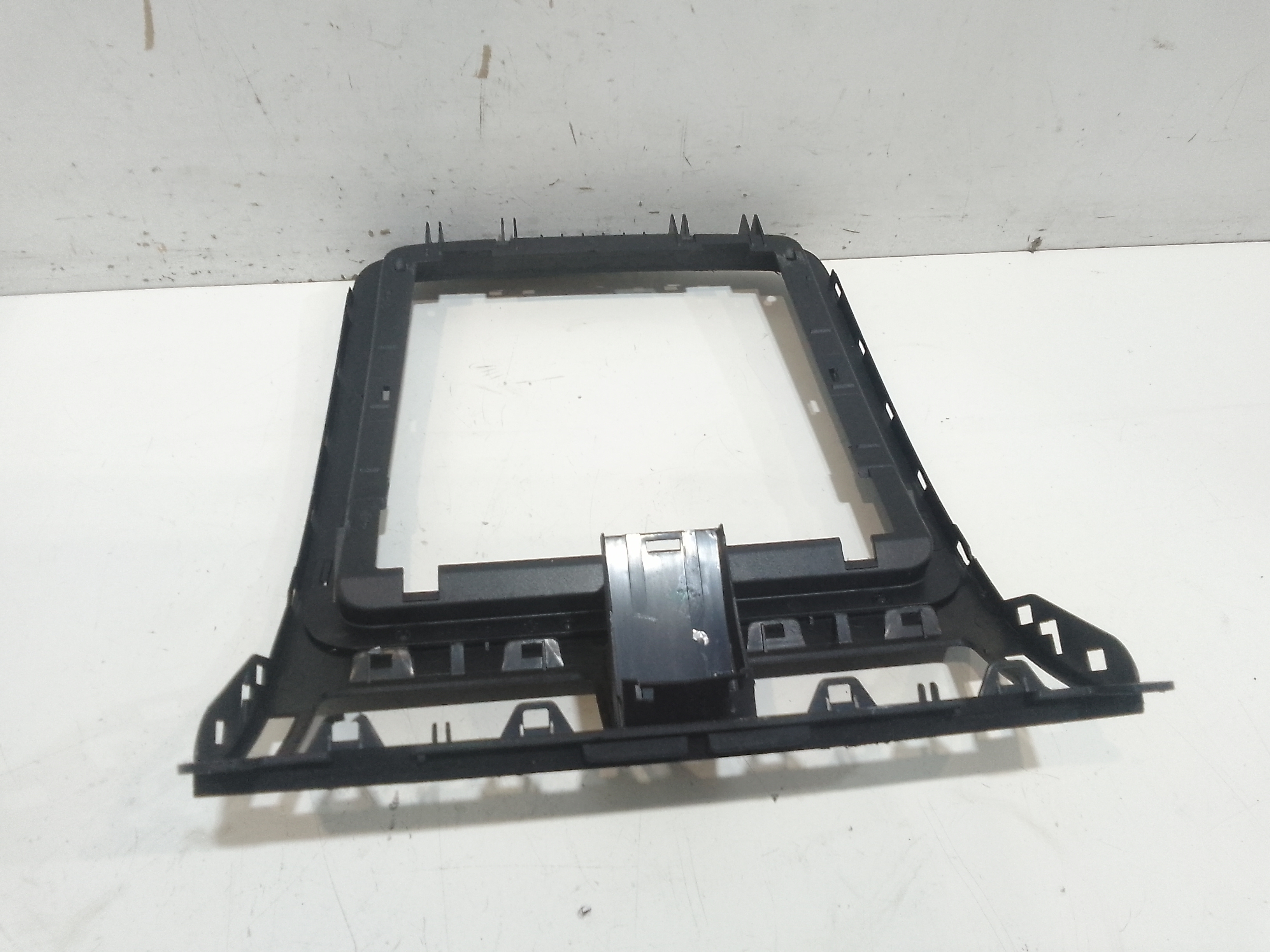 Modanatura Centrale Cruscotto per Volkswagen Touran 1 Serie (2003 - 2007)