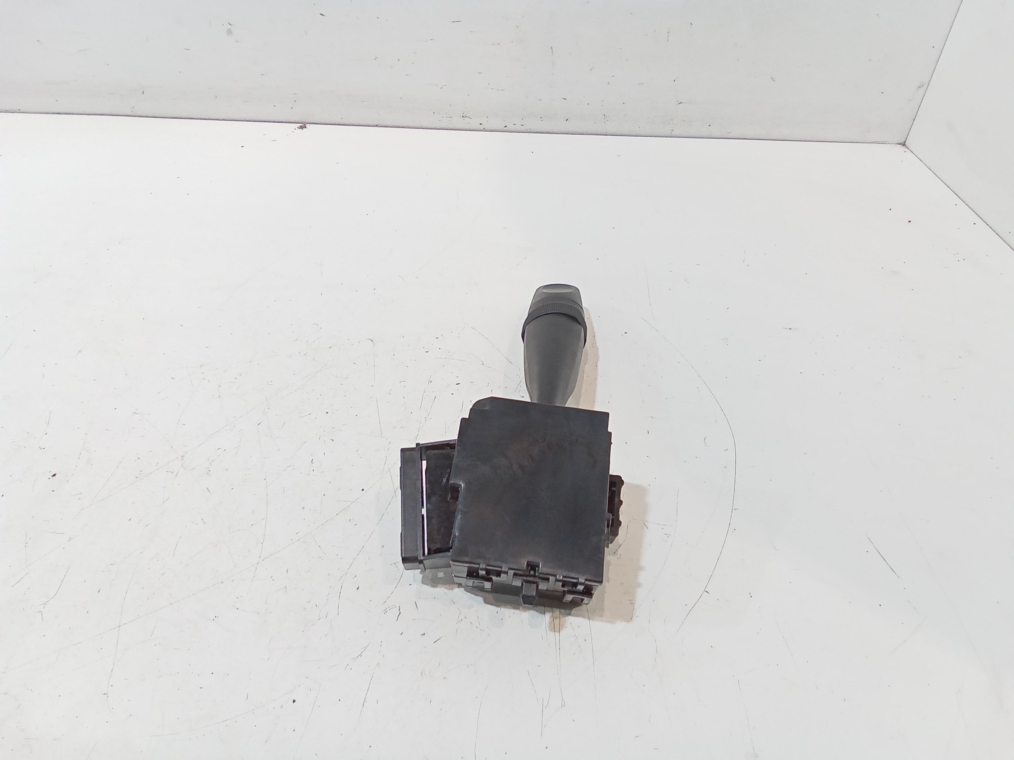 Devioluci destro per Suzuki Swift 4 Serie (04>10) (2004 - 2010)