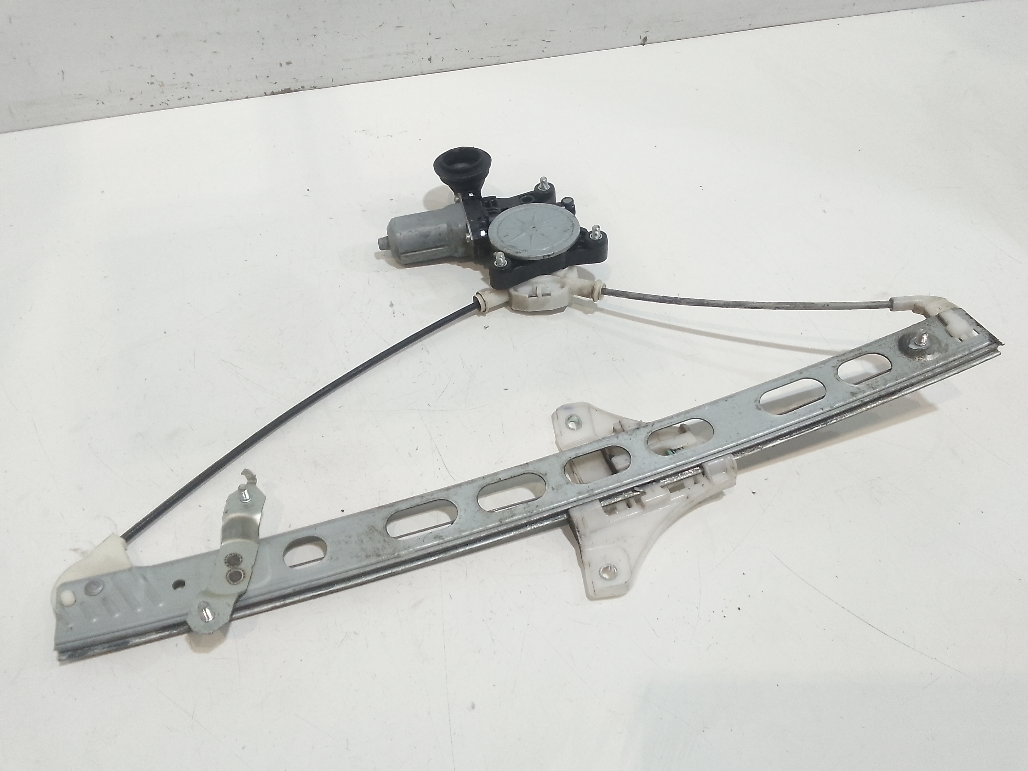 Cremagliera anteriore sinistra Guida per Suzuki Swift 4 Serie (04>10) (2004 - 2010)