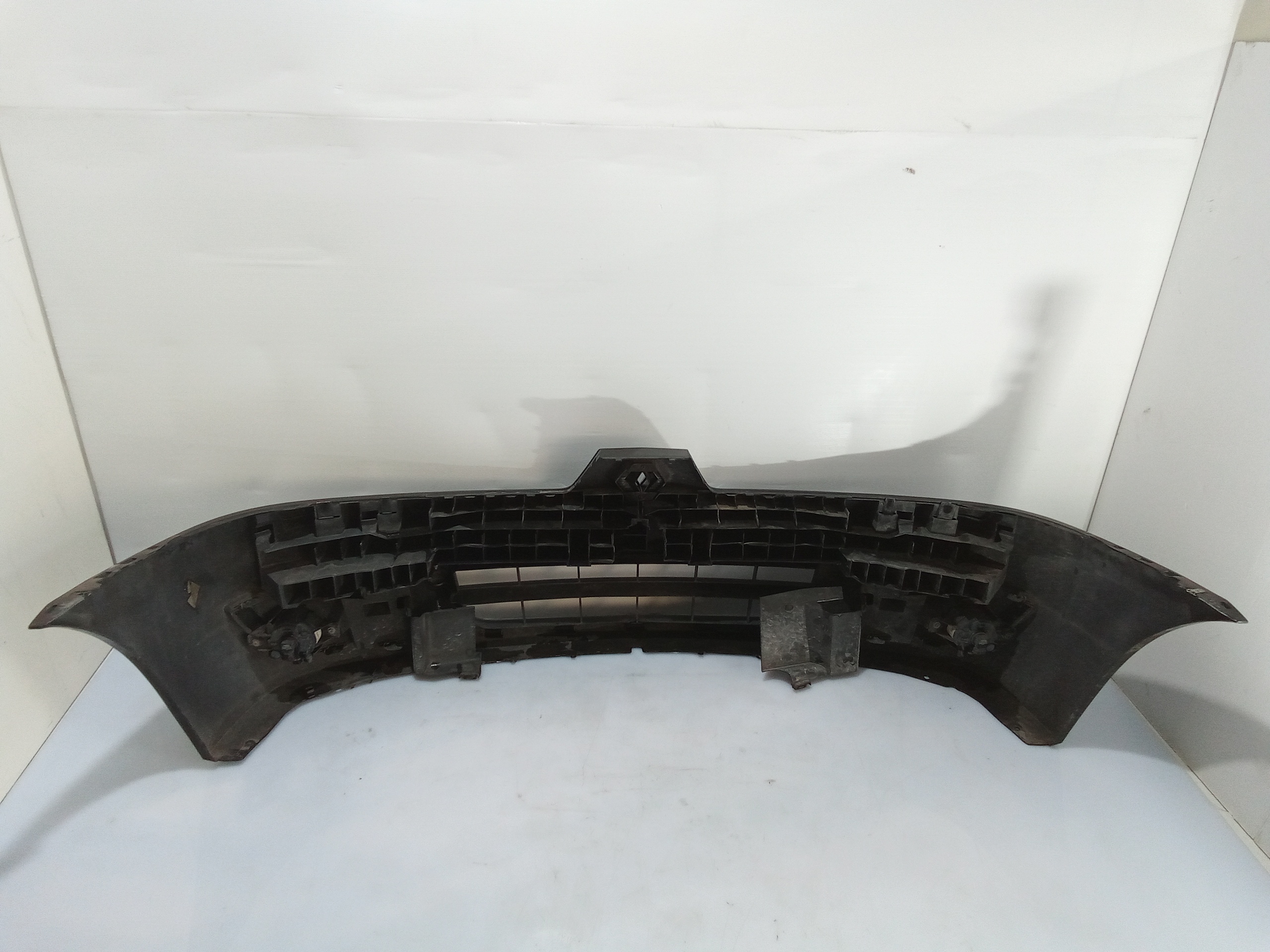 Paraurti Anteriore semi Completo per Renault Clio Serie (04>08) (2004 - 2008)