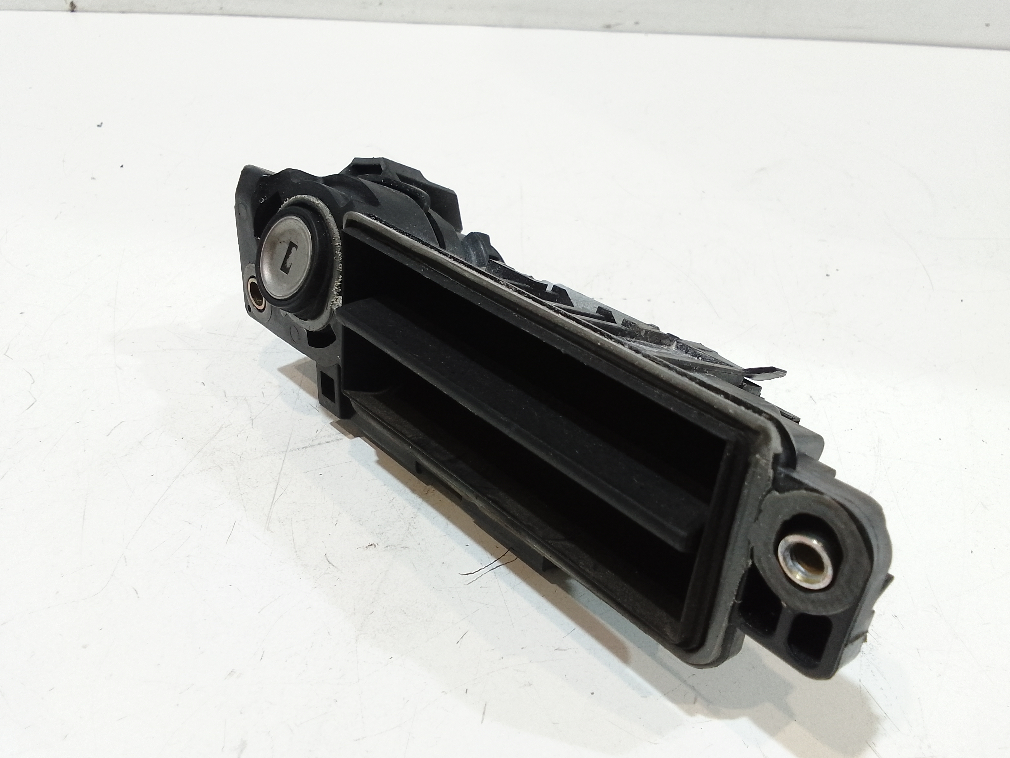 Maniglia apertura cofano posteriore per Mercedes Classe C Berlina W203 (2000 - 2004)