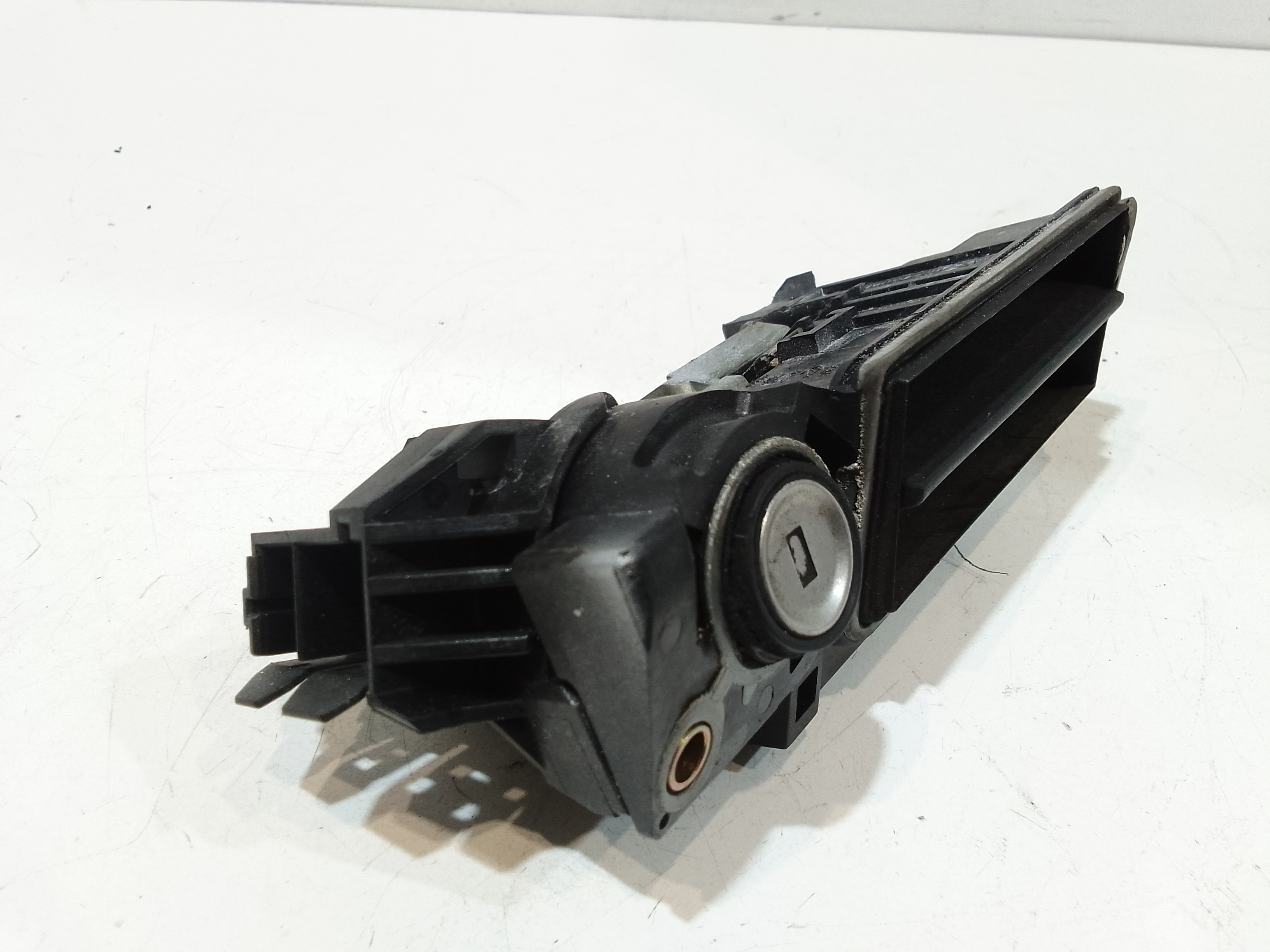 Maniglia apertura cofano posteriore per Mercedes Classe C Berlina W203 (2000 - 2004)