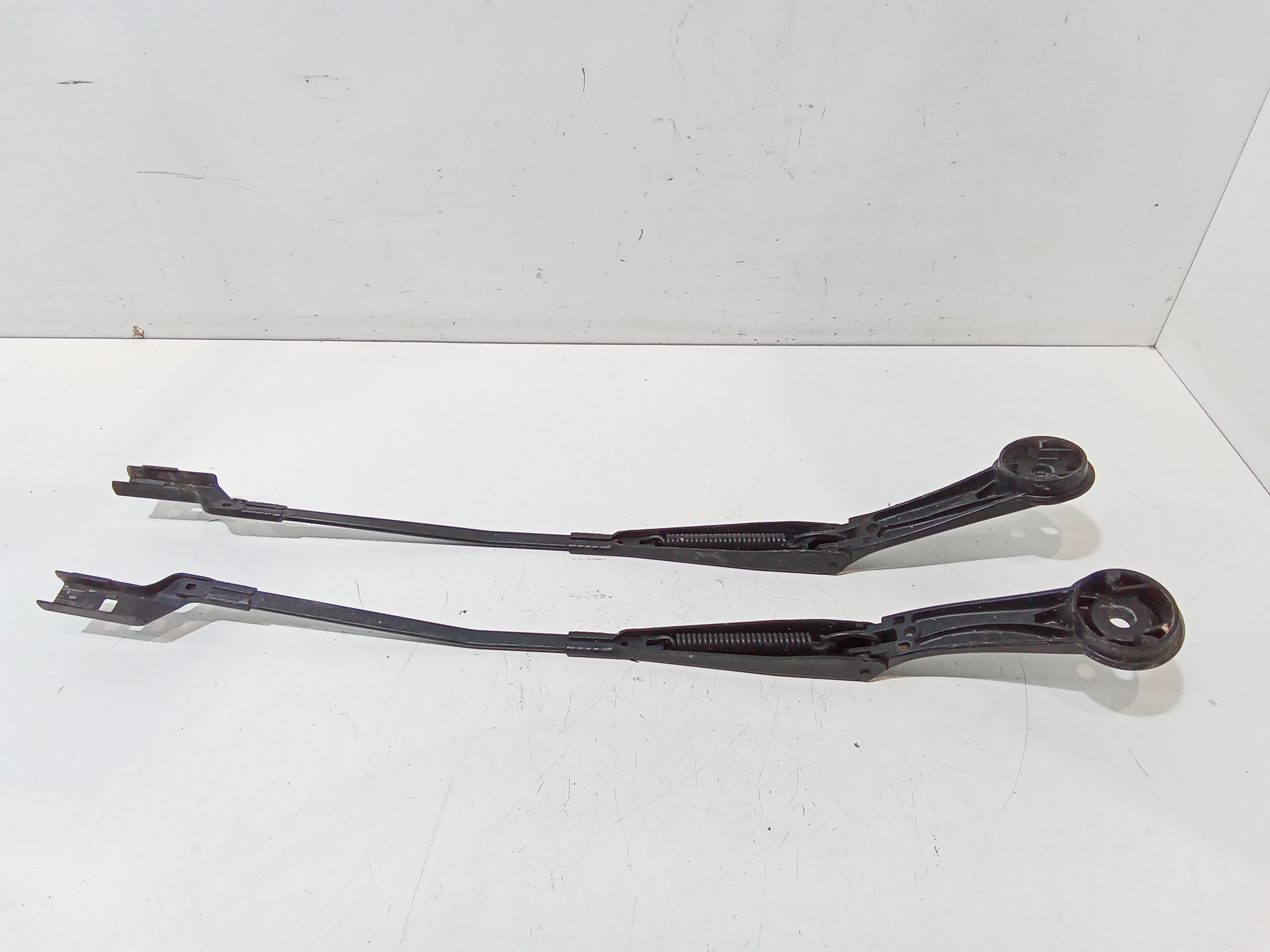 Bracci Tergi ant. per Ford Focus Berlina 5 Serie (2011 - 2014)