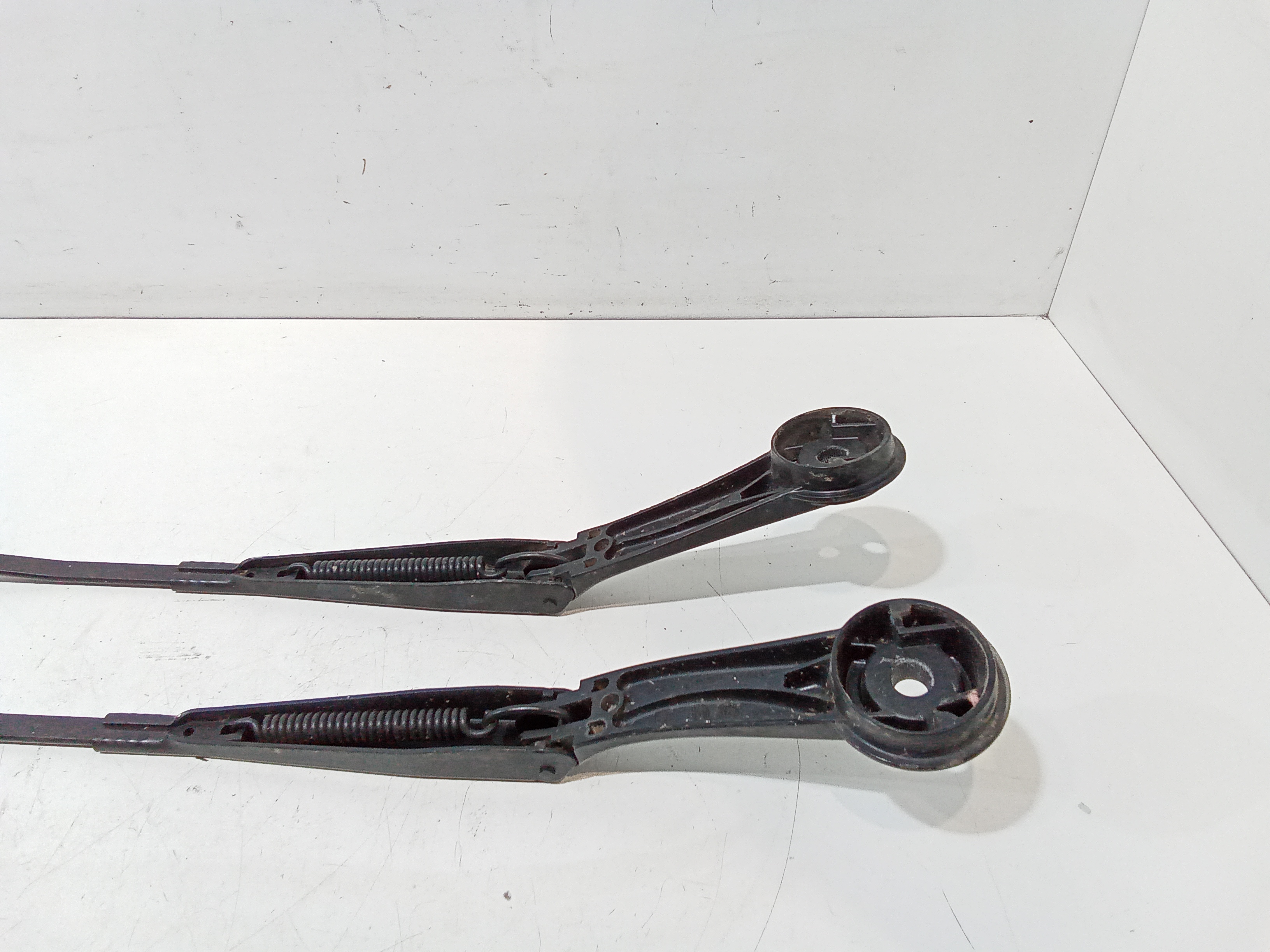 Bracci Tergi ant. per Ford Focus Berlina 5 Serie (2011 - 2014)