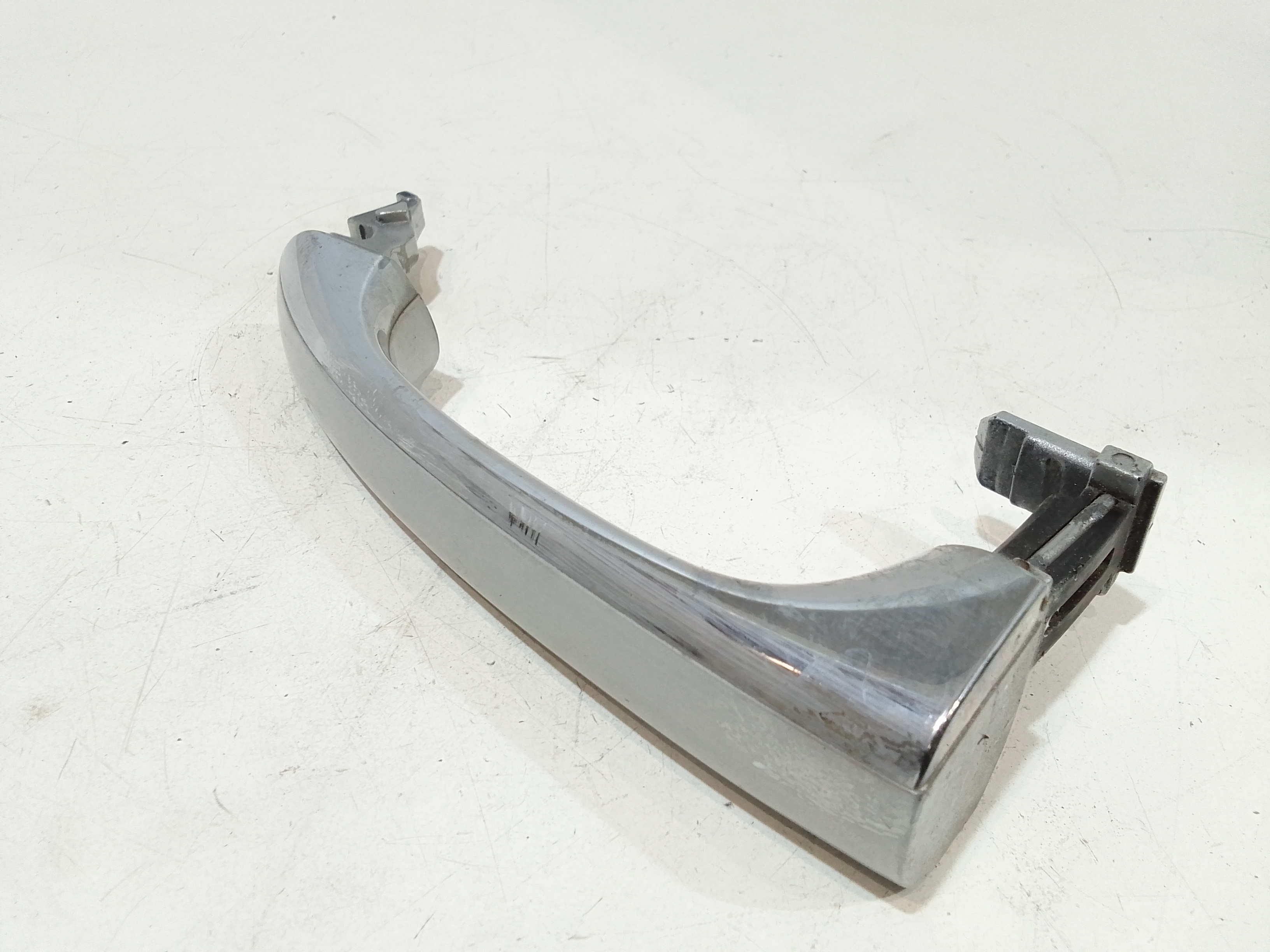 Maniglia esterna Anteriore Sinistra per Mercedes Classe C Berlina W203 (2000 - 2004)