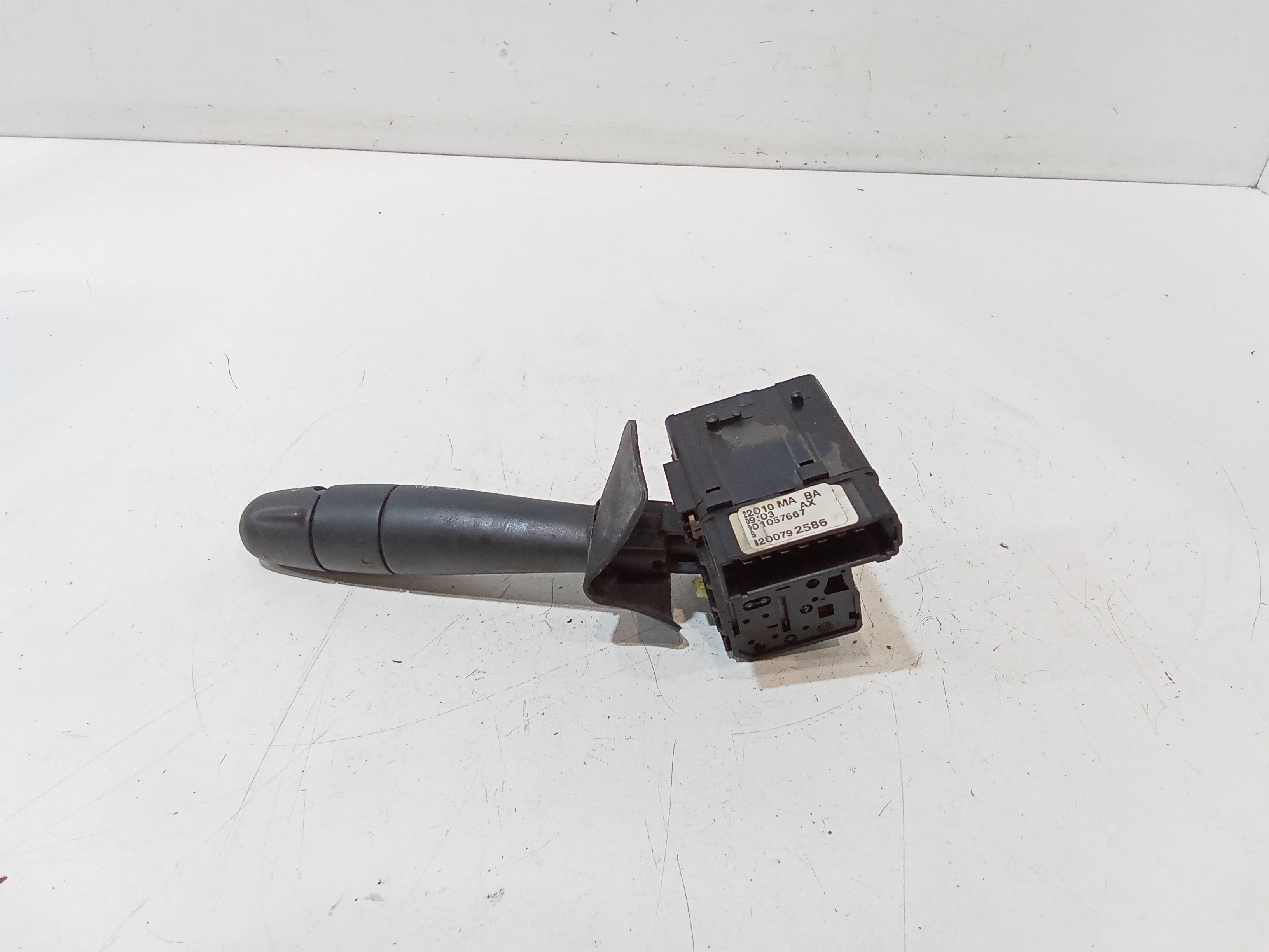 Devioluci destro per Dacia Sandero 1 Serie (2008 - 2012)