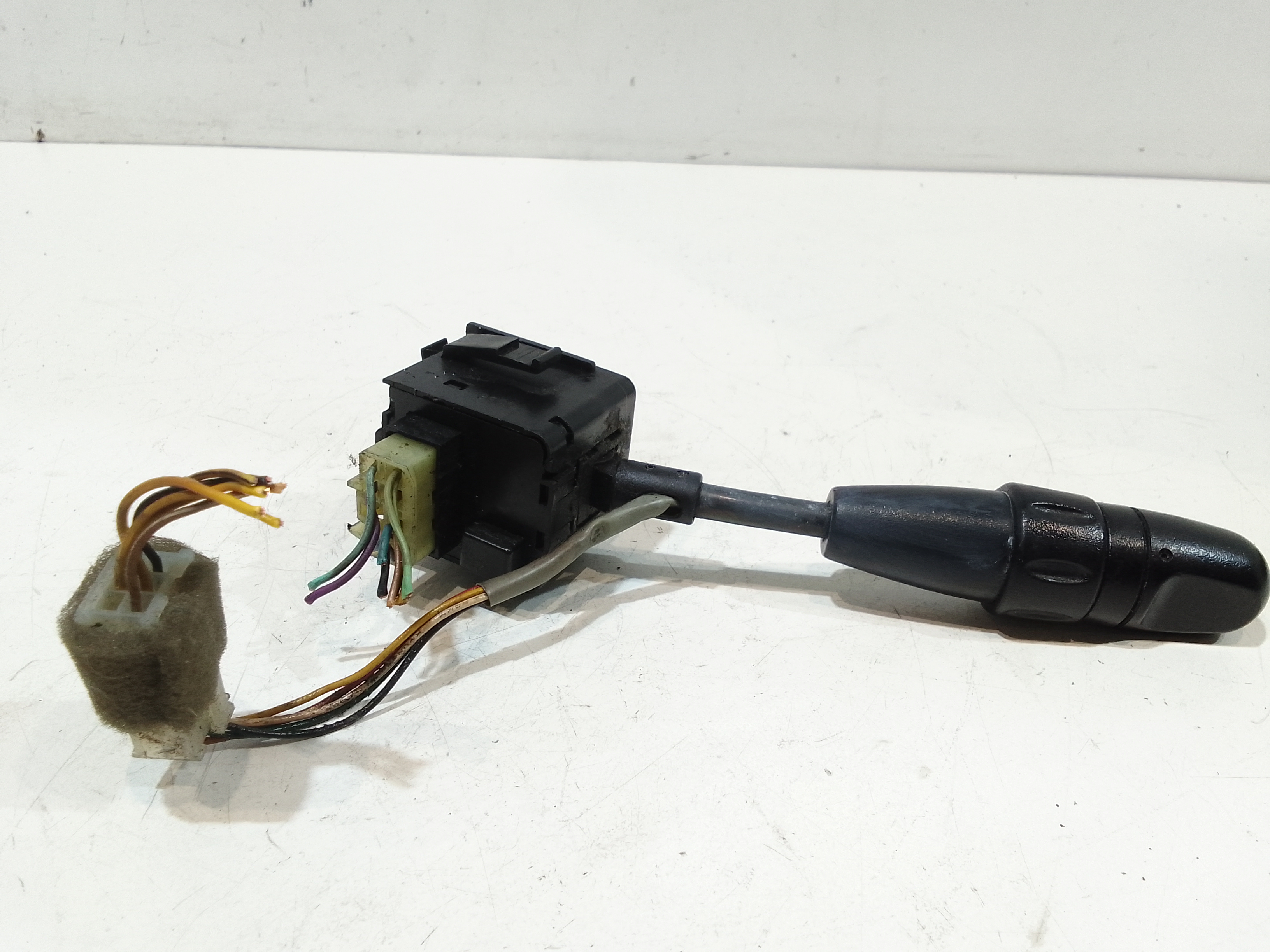 Devioluci sinistro per Chevrolet Matiz 4 Serie (2007 - 2010)