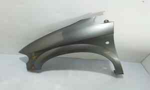 Parafango Anteriore Sinistro per Chrysler Voyager 3 Serie (2001 - 2004)