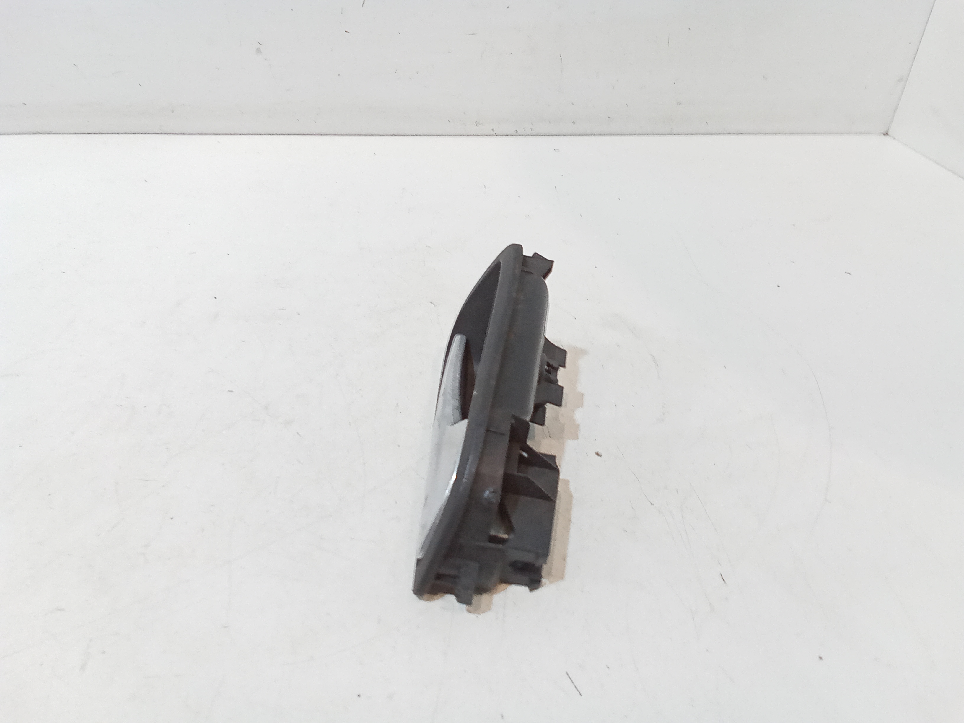 Maniglia interna Anteriore Destra per Ford Focus Berlina 5 Serie (2011 - 2014)