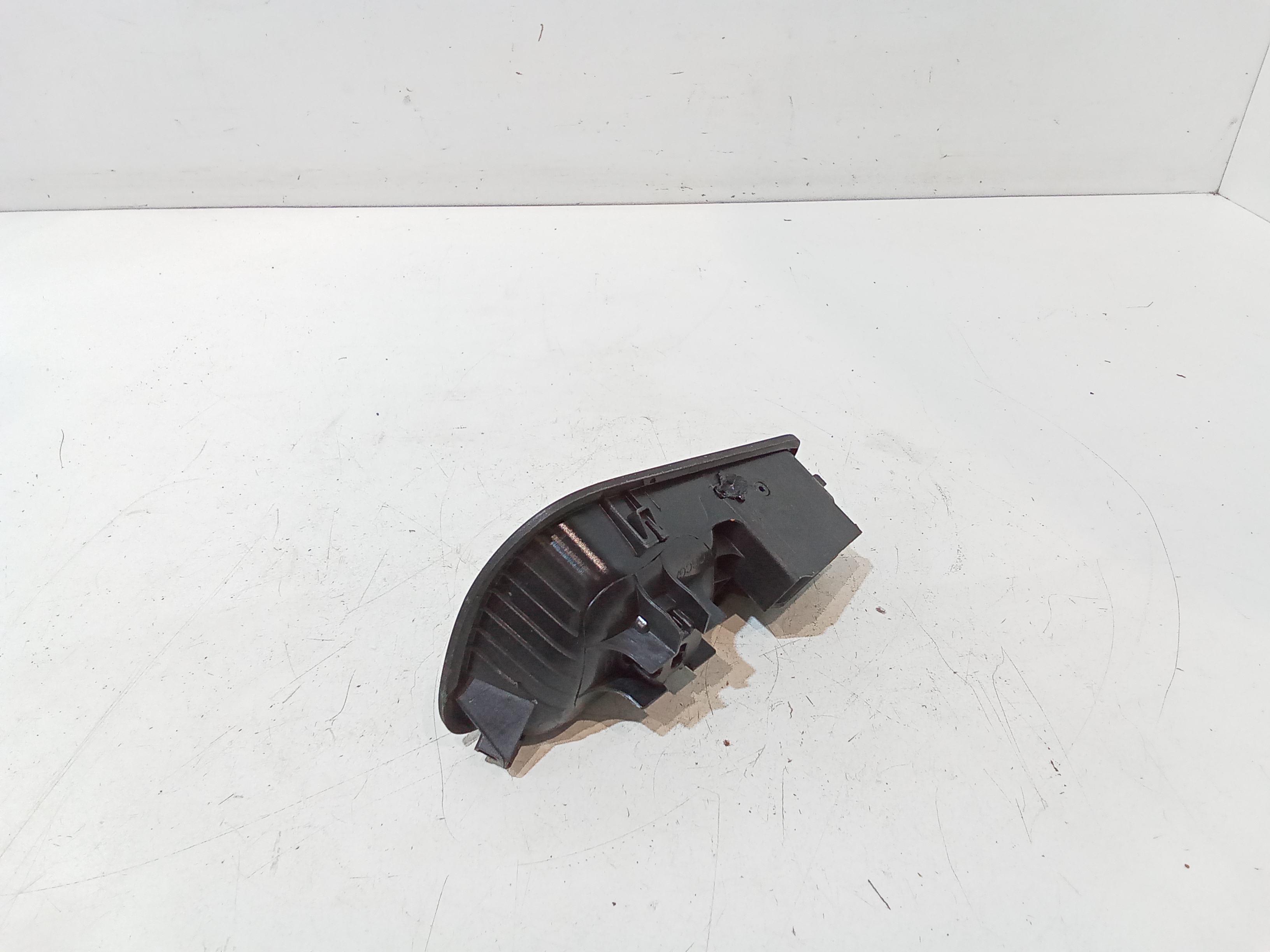 Maniglia interna Anteriore Destra per Ford Focus Berlina 5 Serie (2011 - 2014)