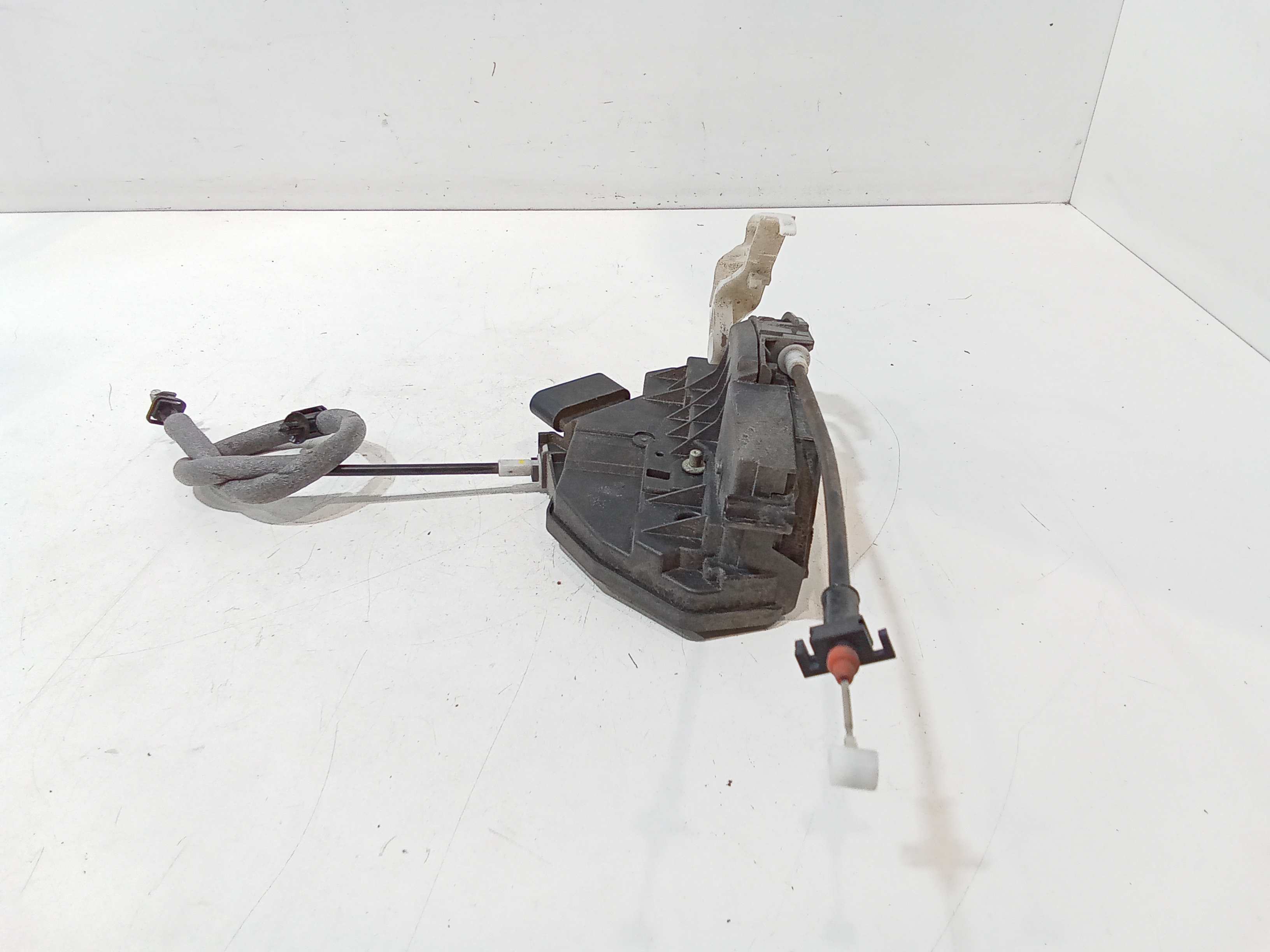 Serratura Posteriore destra per Ford Focus Berlina 5 Serie (2011 - 2014)