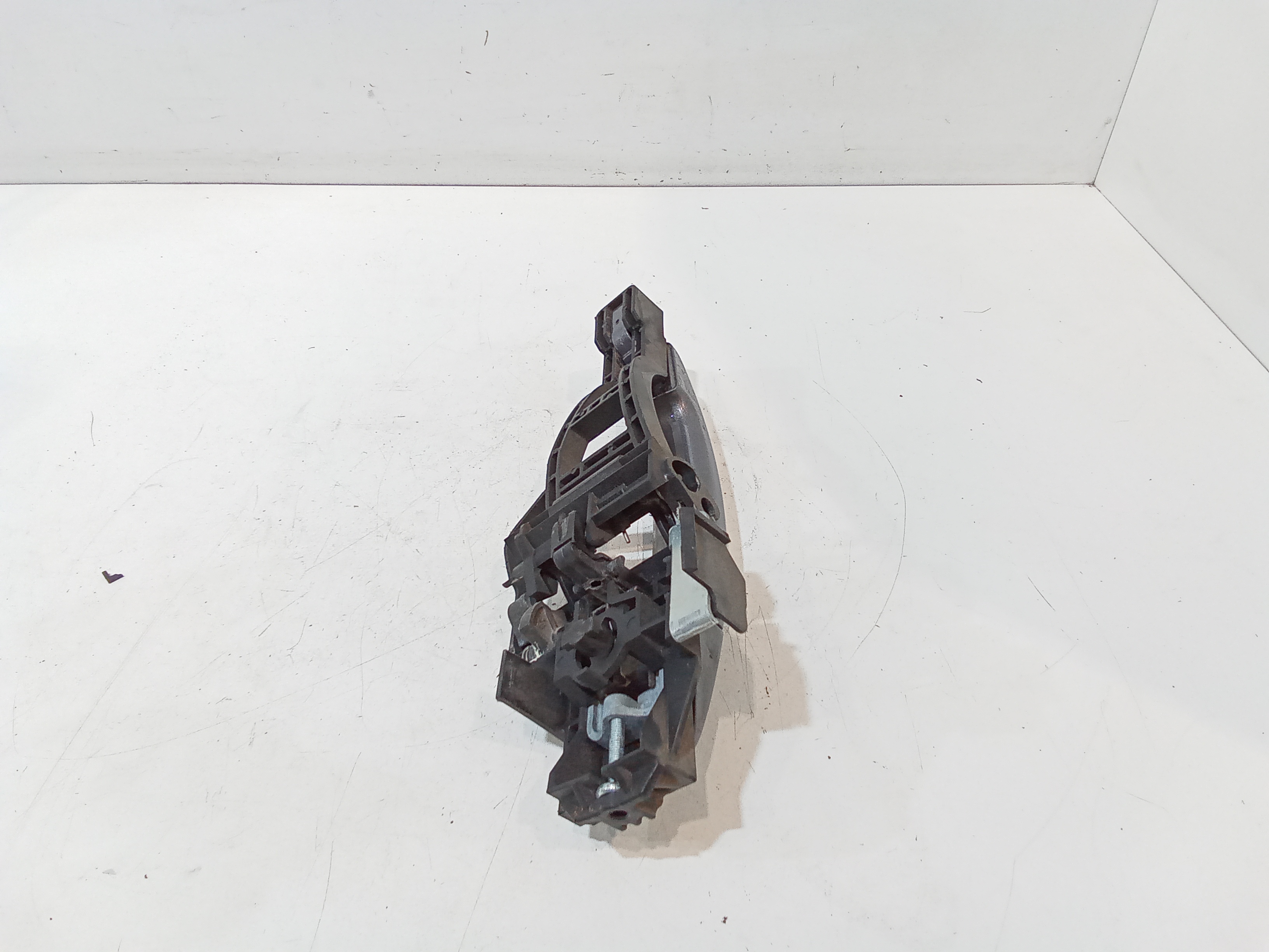 Maniglia esterna Posteriore Destra per Ford Focus Berlina 5 Serie (2011 - 2014)