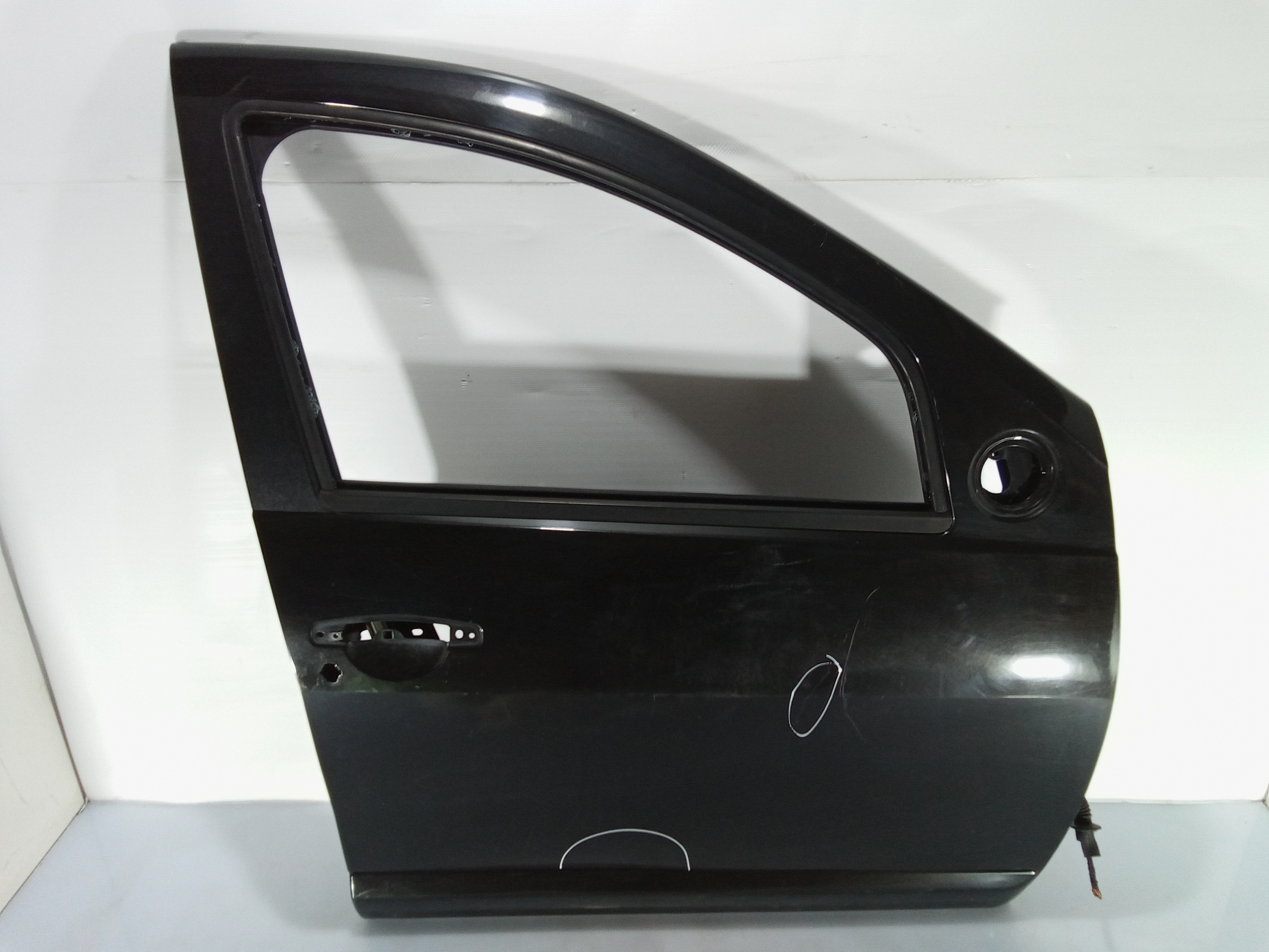 Portiera anteriore Destra per Dacia Sandero 1 Serie (2008 - 2012)