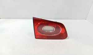 Stop Posteriore Sinistro Integrato nel Portello per Volkswagen Tiguan 1 Serie (2007 - 2011)