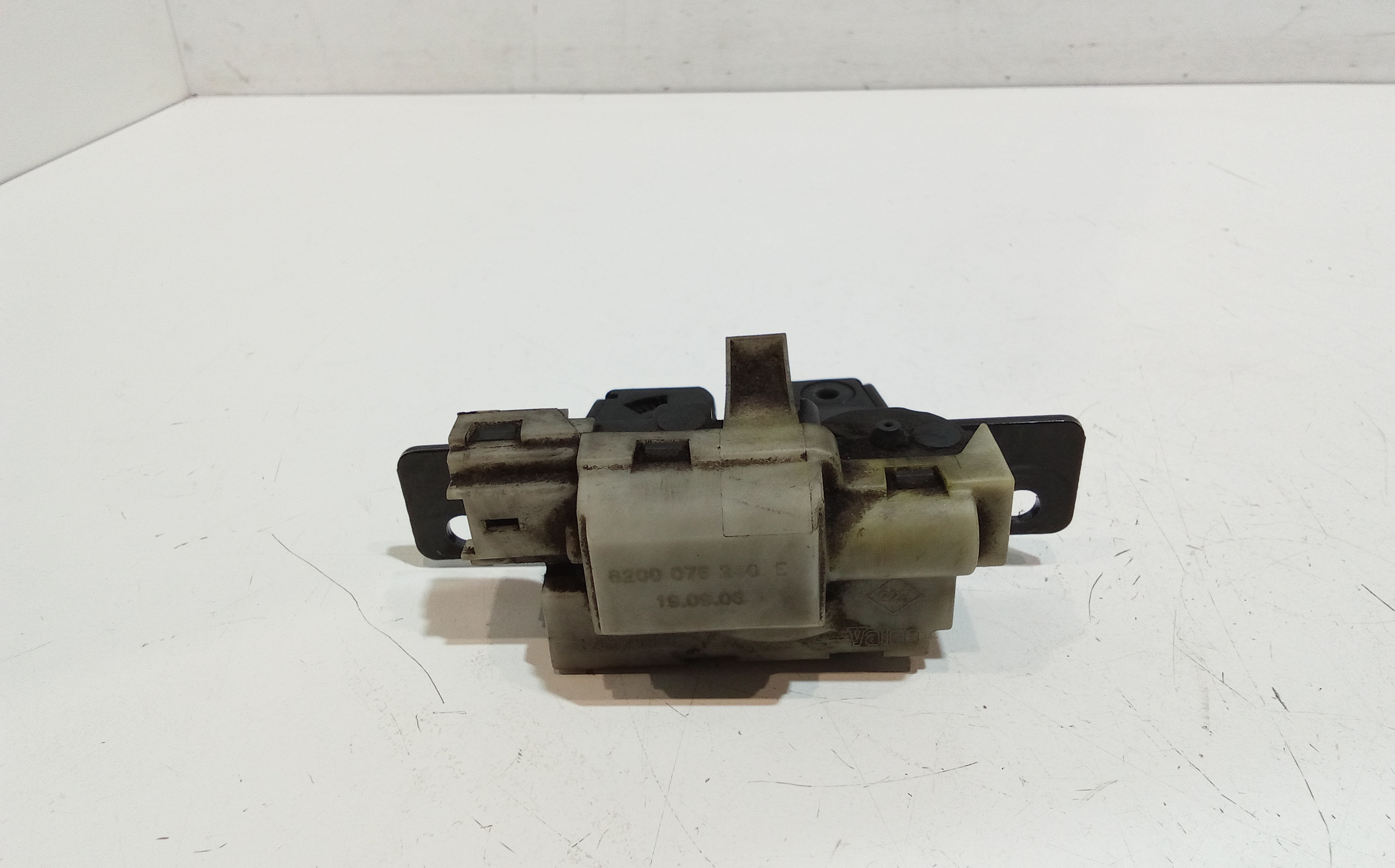 Serratura Cofano Posteriore per Renault Clio Serie (04>08) (2004 - 2008)