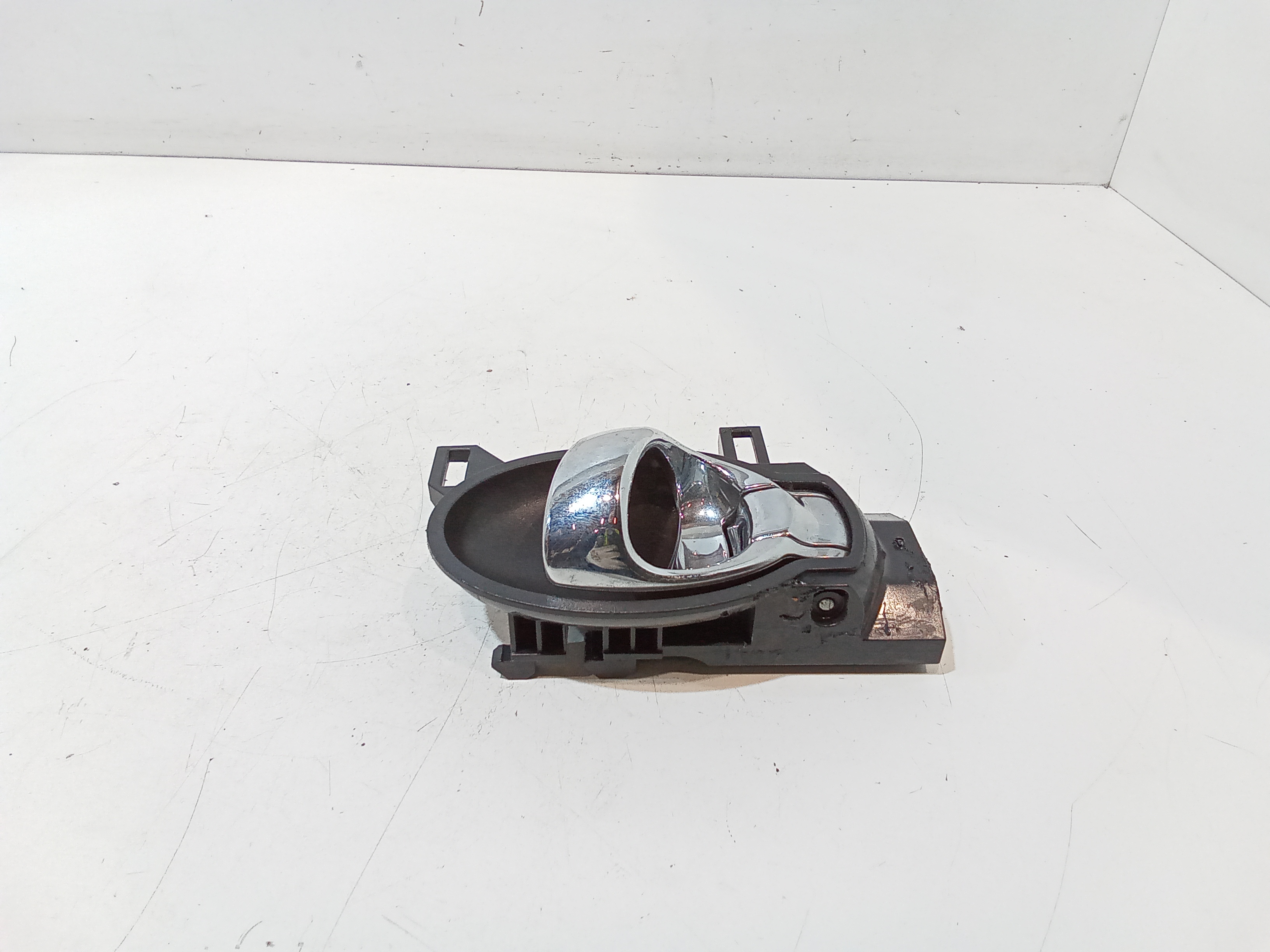 Maniglia interna anteriore Sinistra per Nissan Micra 7 Serie (2010 - 2016)