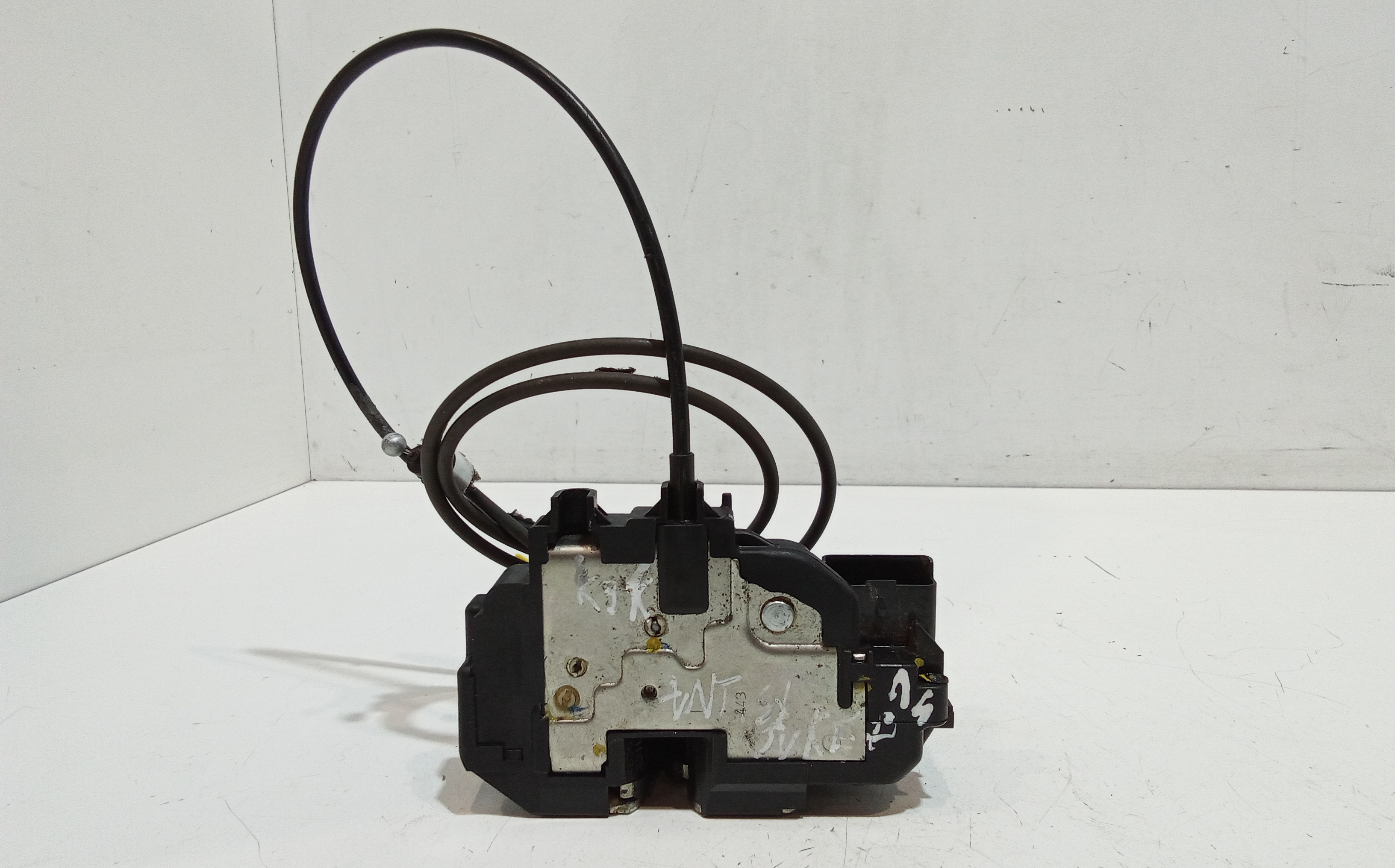 Serratura Anteriore Sinistra per Nissan Juke 1 Serie (2010 - 2013)