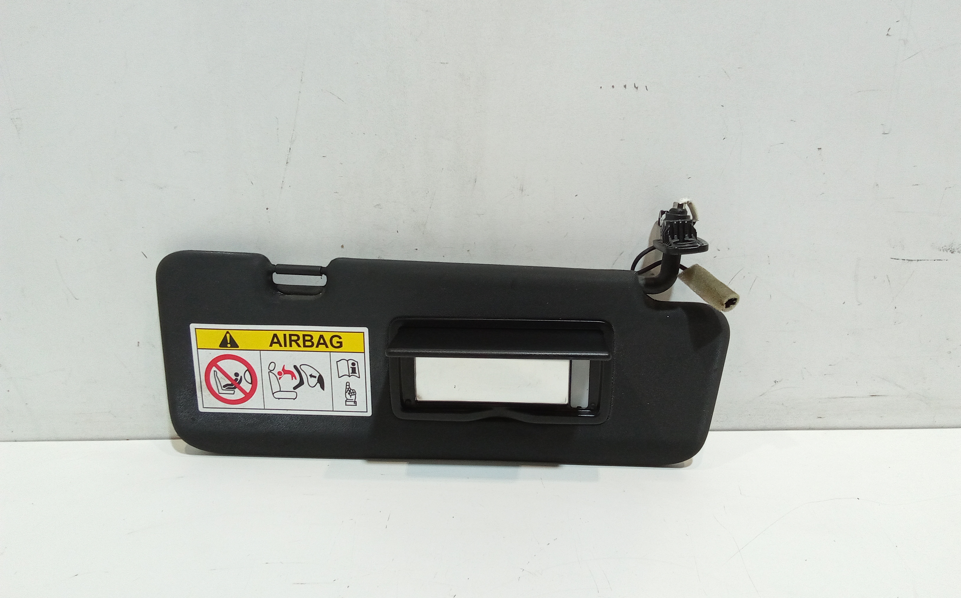 Parasole aletta Lato Passeggero per Alfa Romeo Stelvio Serie (949_) (16>) (2016 - In produzione)