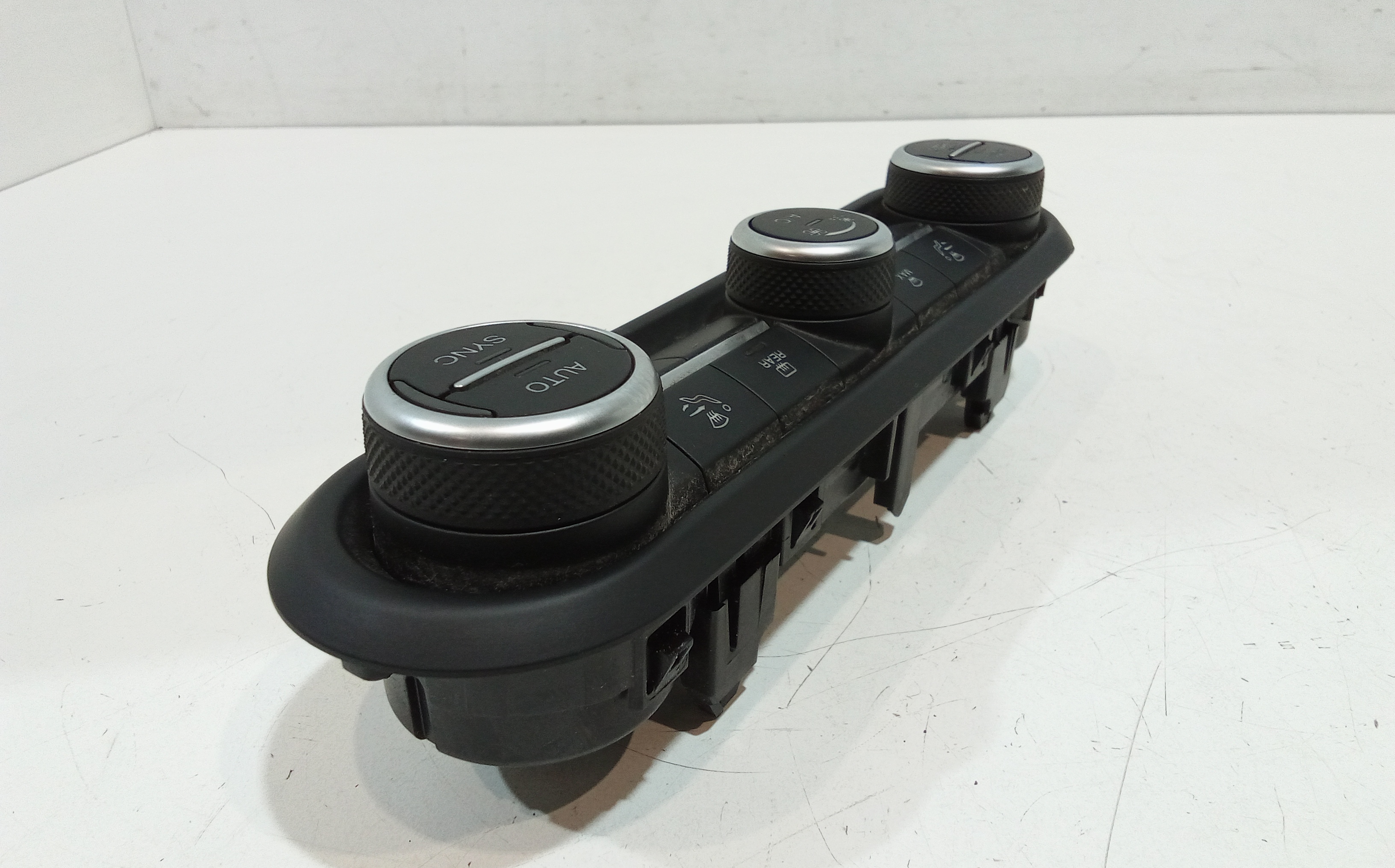 Comandi Clima per Alfa Romeo Stelvio Serie (949_) (16>) (2016 - In produzione)