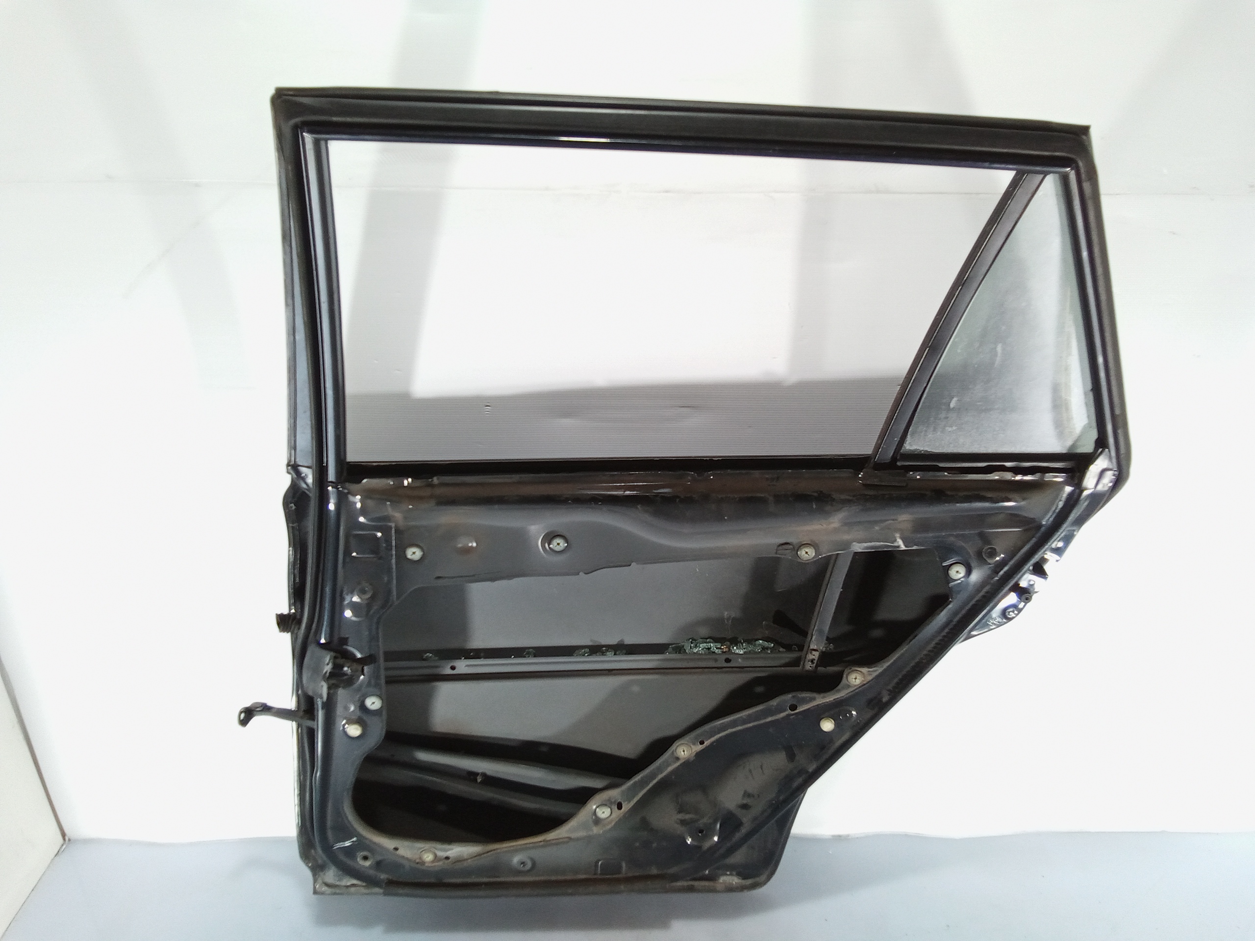 Portiera Posteriore Destra per Mazda 6 S. Wagon (2002 - 2007)