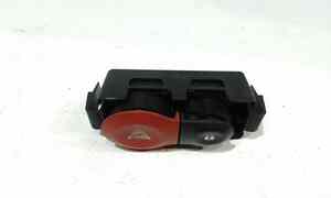 Pulsante luci di emergenza per Renault Clio Serie (04>08) (2004 - 2008)