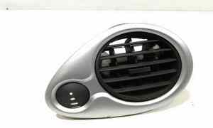 Bocchetta aria cruscotto lato guida per Renault Clio Serie (04>08) (2004 - 2008)