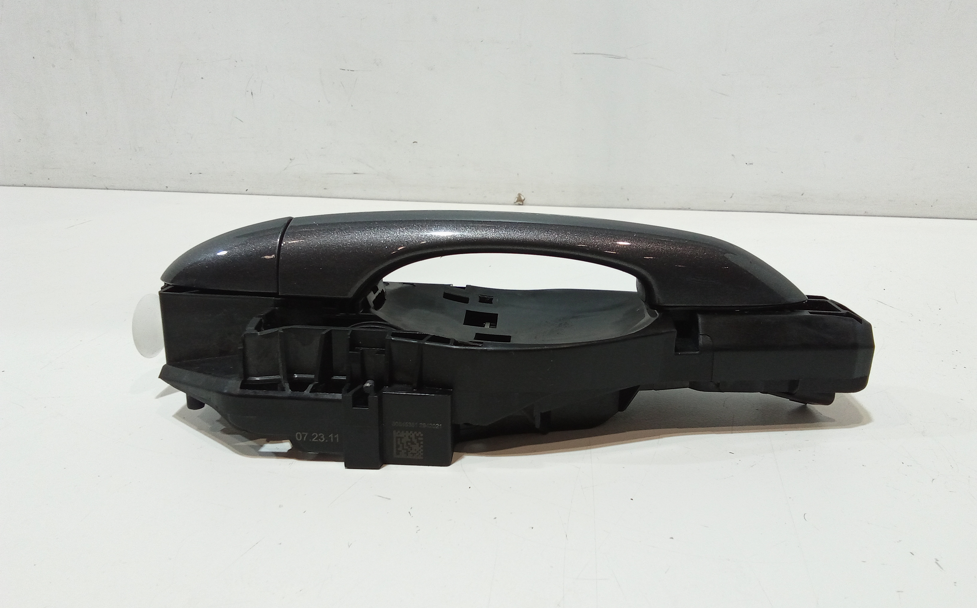 Maniglia esterna Posteriore Sinistra per Alfa Romeo Stelvio Serie (949_) (16>) (2016 - In produzione)