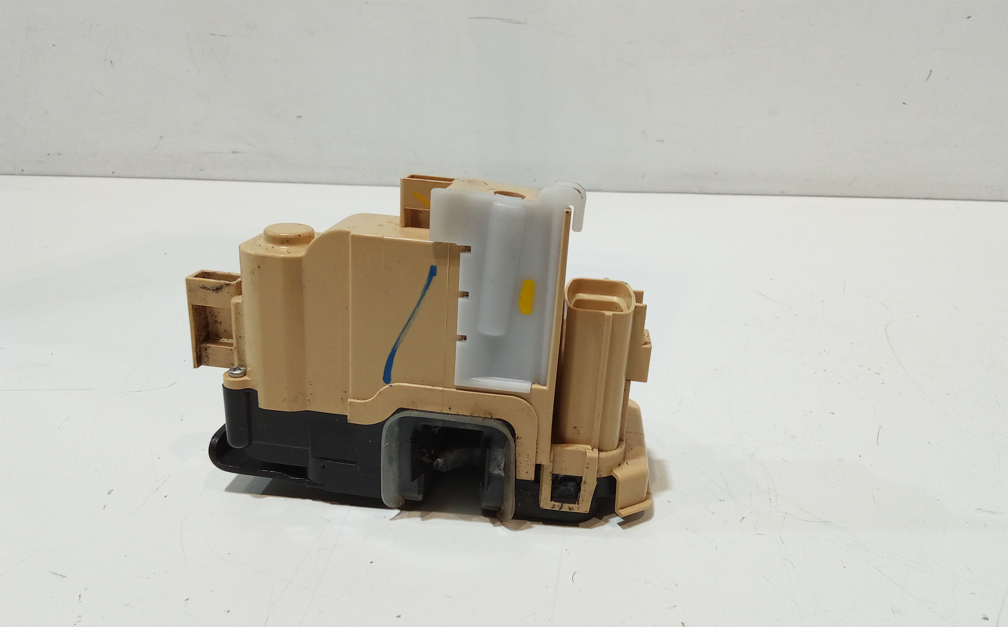 Serratura Posteriore Sinistra per Alfa Romeo Stelvio Serie (949_) (16>) (2016 - In produzione)