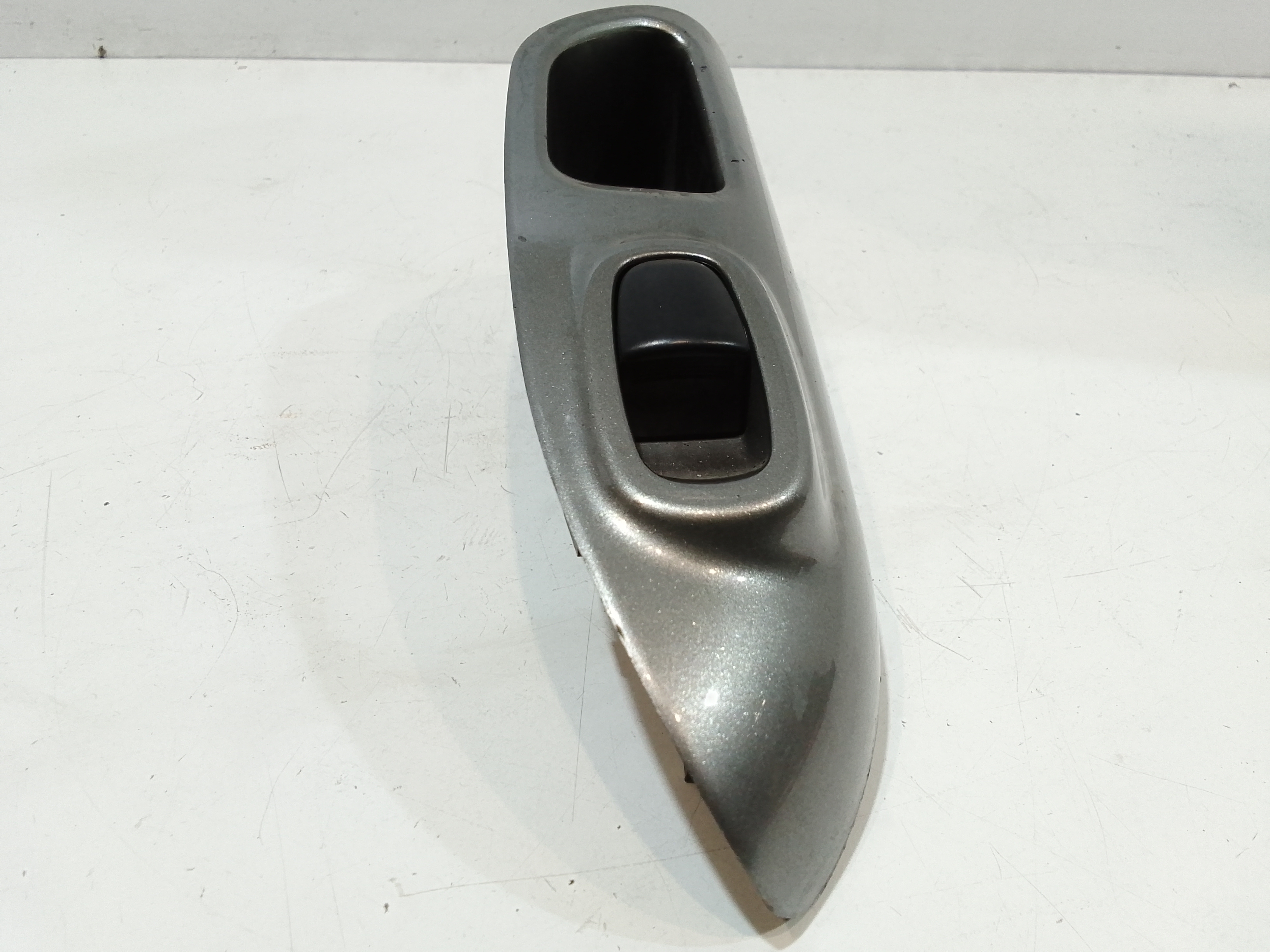 Pulsantiera Posteriore Destra per Nissan Juke Serie F15 (2014 - 2018)