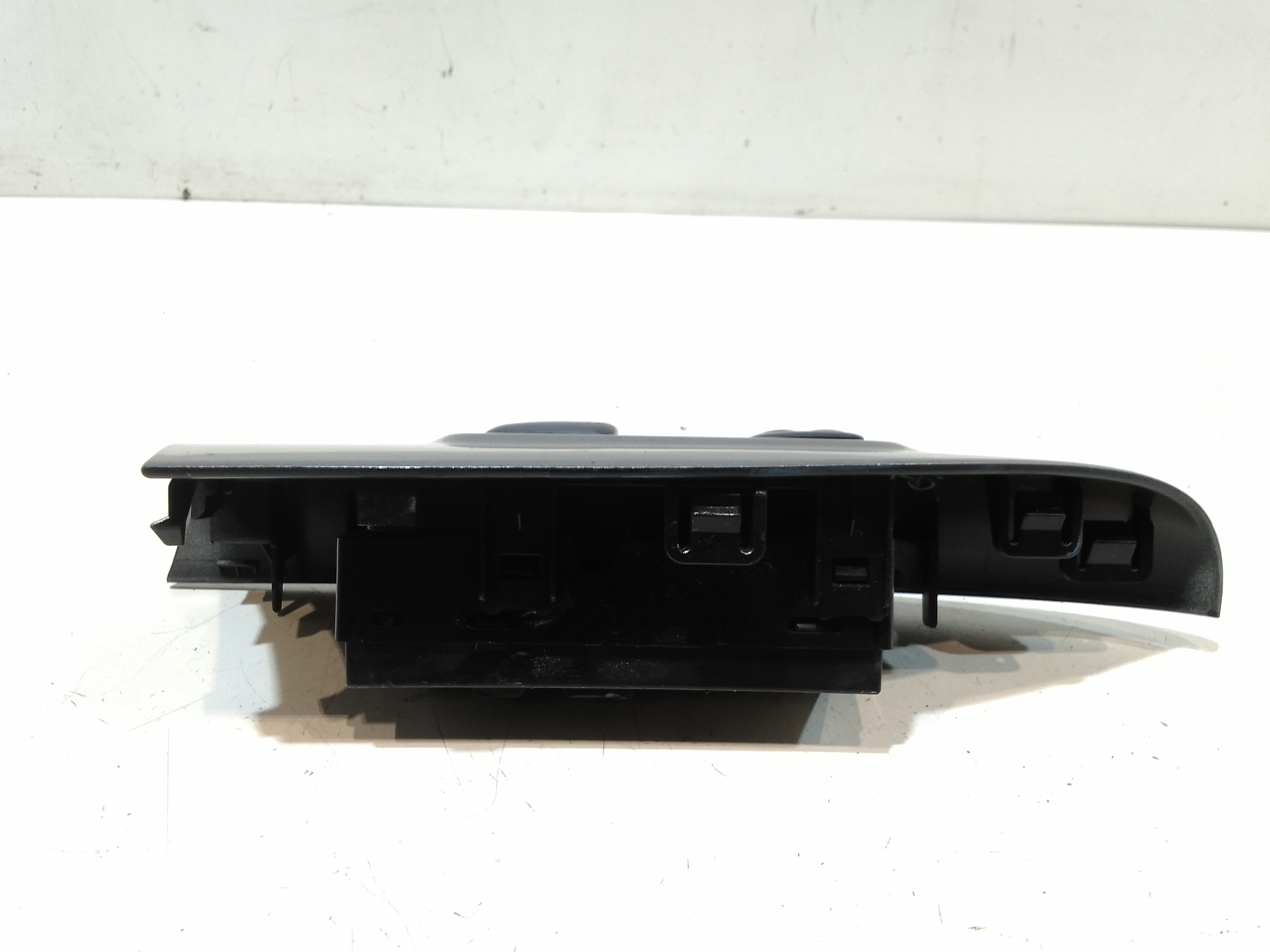 Pulsantiera Anteriore Destra Passeggero per Nissan Juke Serie F15 (2014 - 2018)