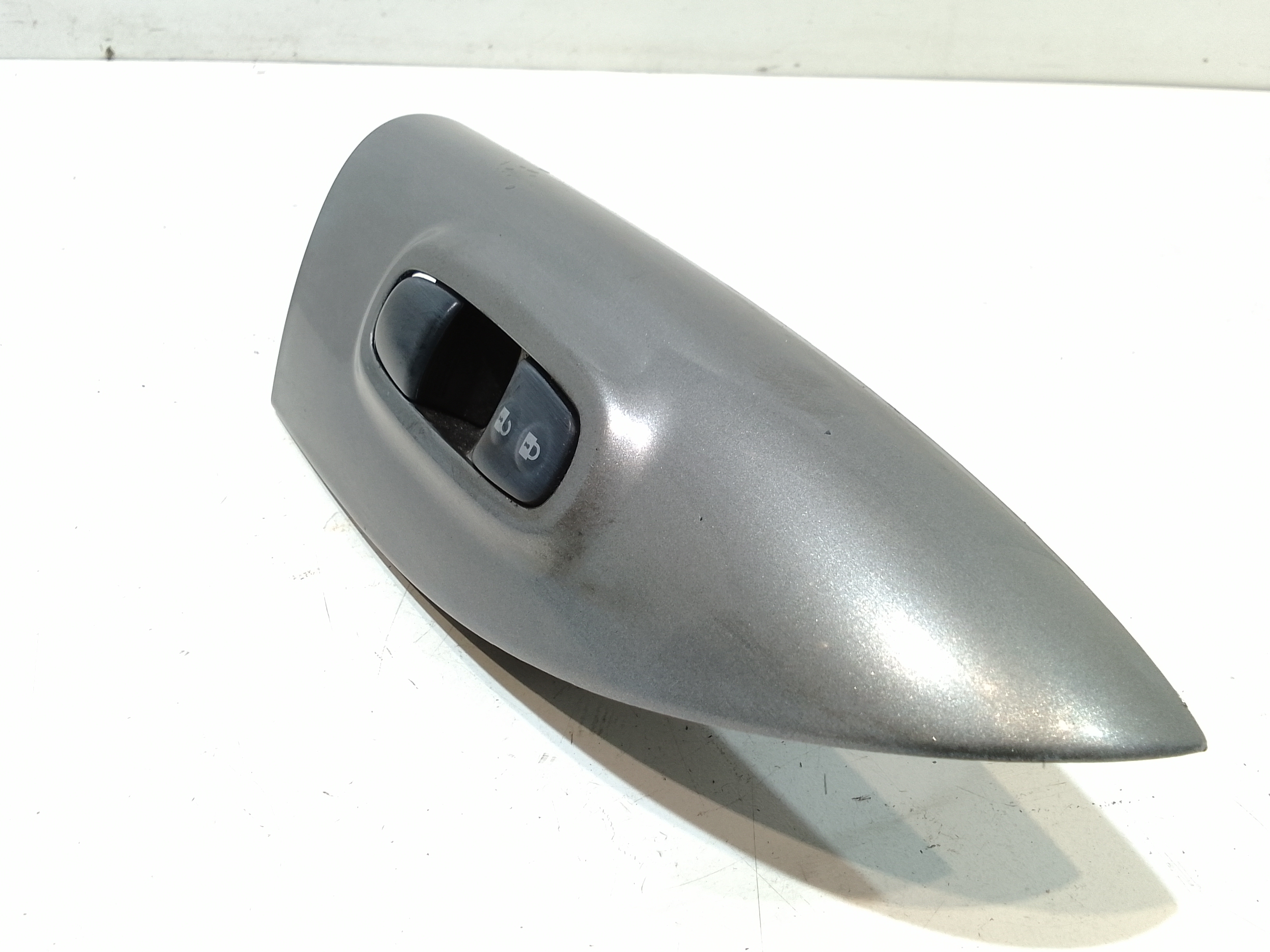 Pulsantiera Anteriore Destra Passeggero per Nissan Juke Serie F15 (2014 - 2018)