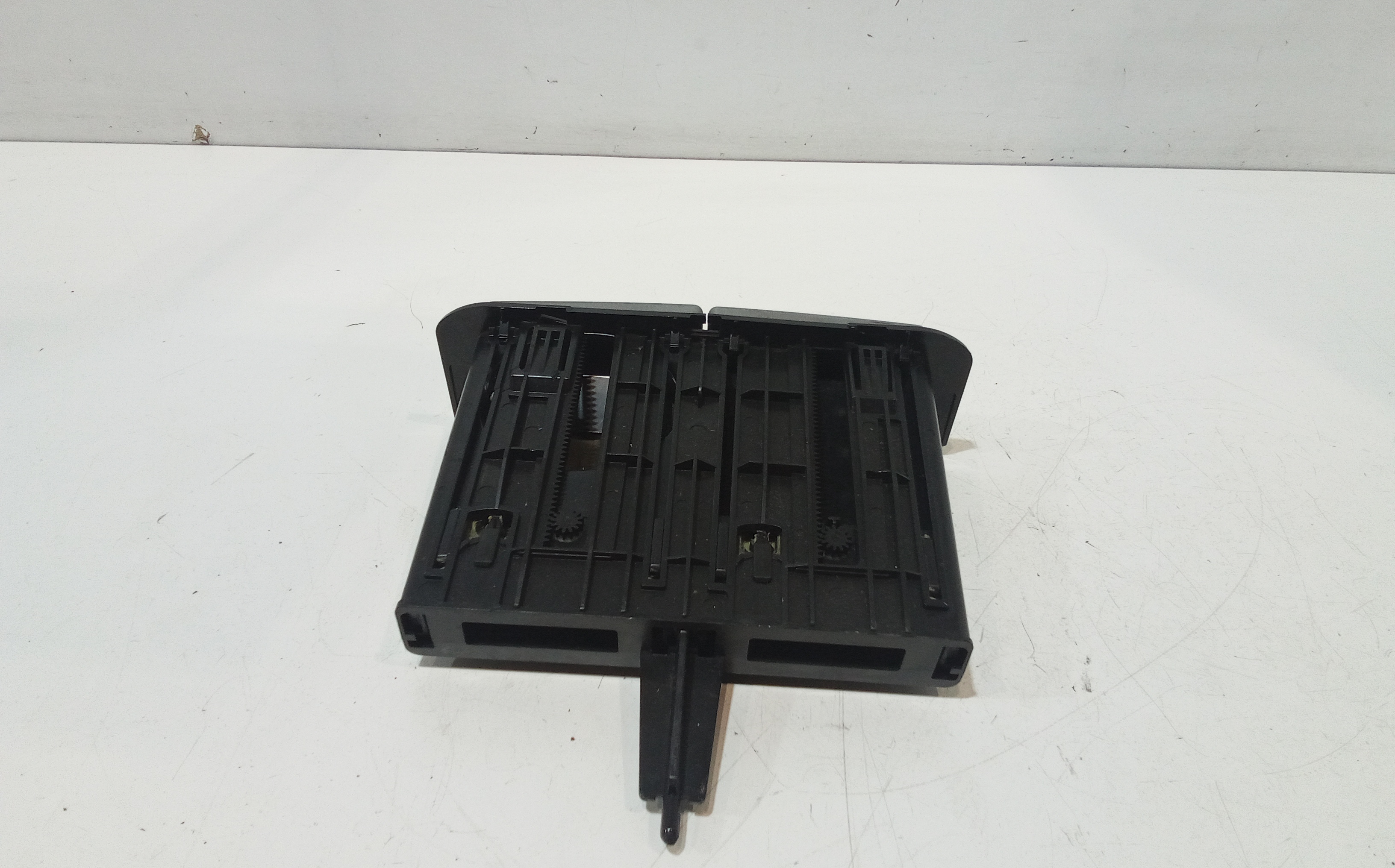 Cassetto porta bibite per Alfa Romeo 147 Serie (937_) (05>10) (2005 - 2010)