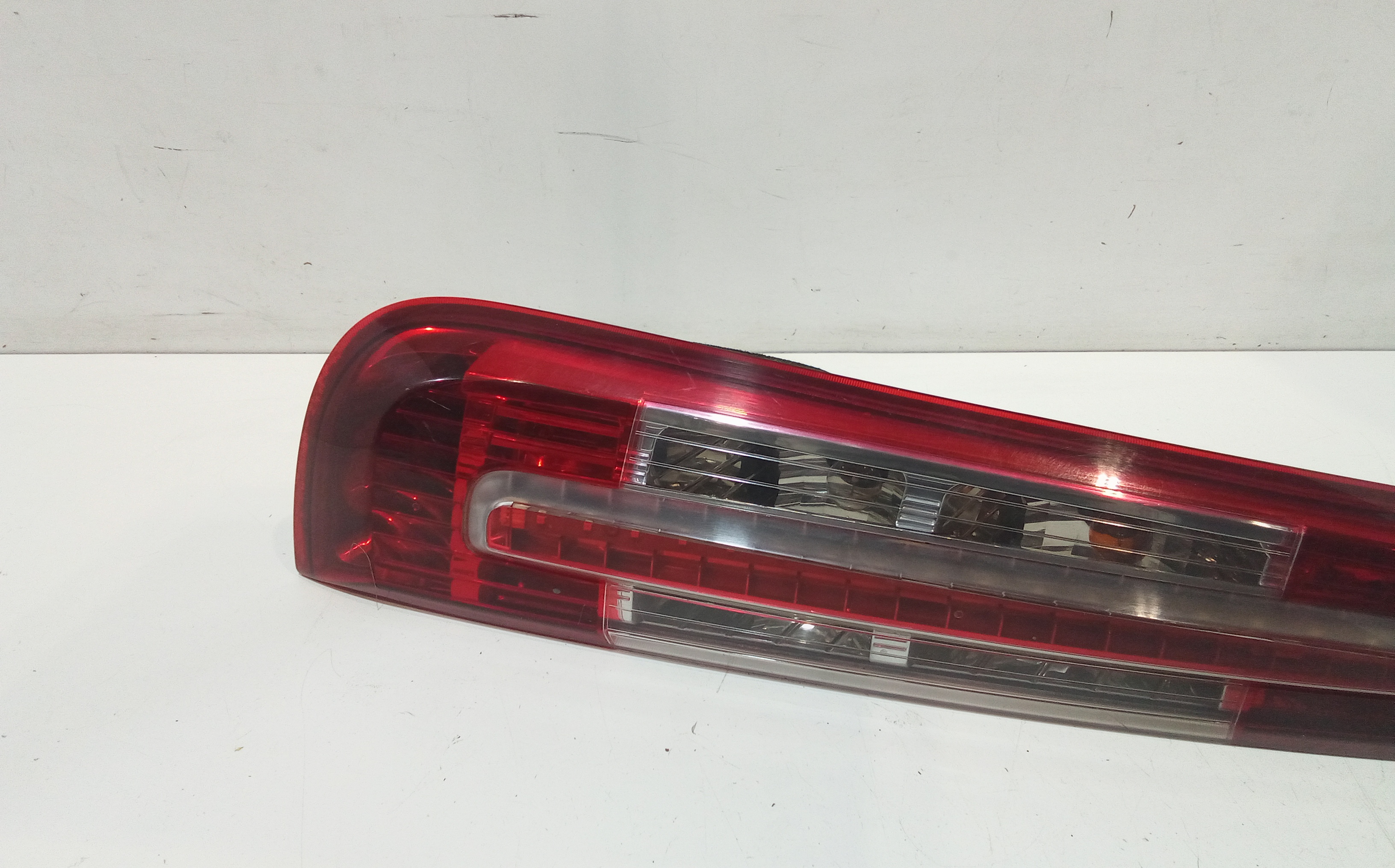 Stop fanale Posteriore sinistro a LED lato Guida per Ford C - Max Serie (07>10) (2007 - 2010)