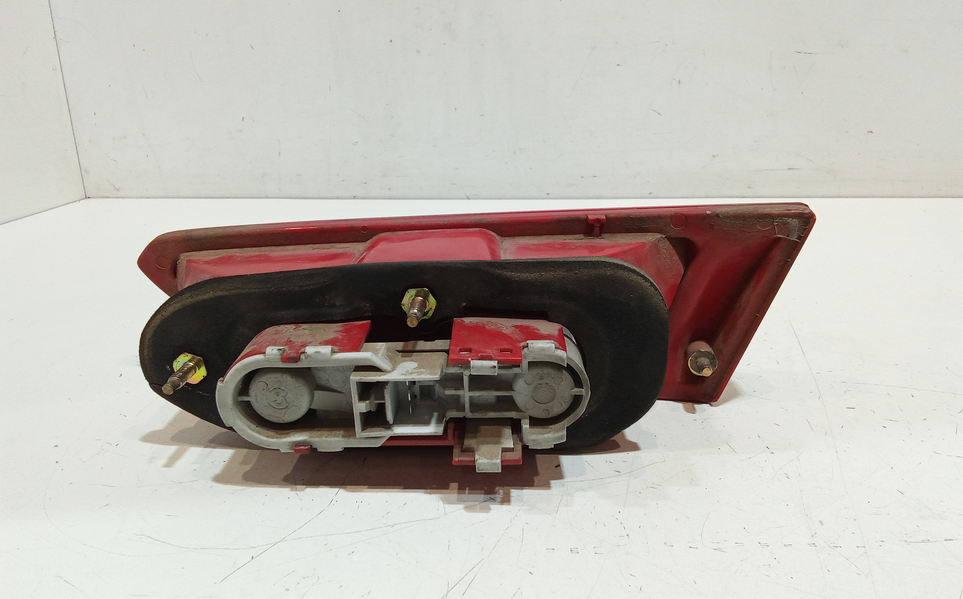 Stop Posteriore Sinistro Integrato nel Portello per Alfa Romeo 156 Berlina Serie (932_) (97>03) (1997 - 2003)