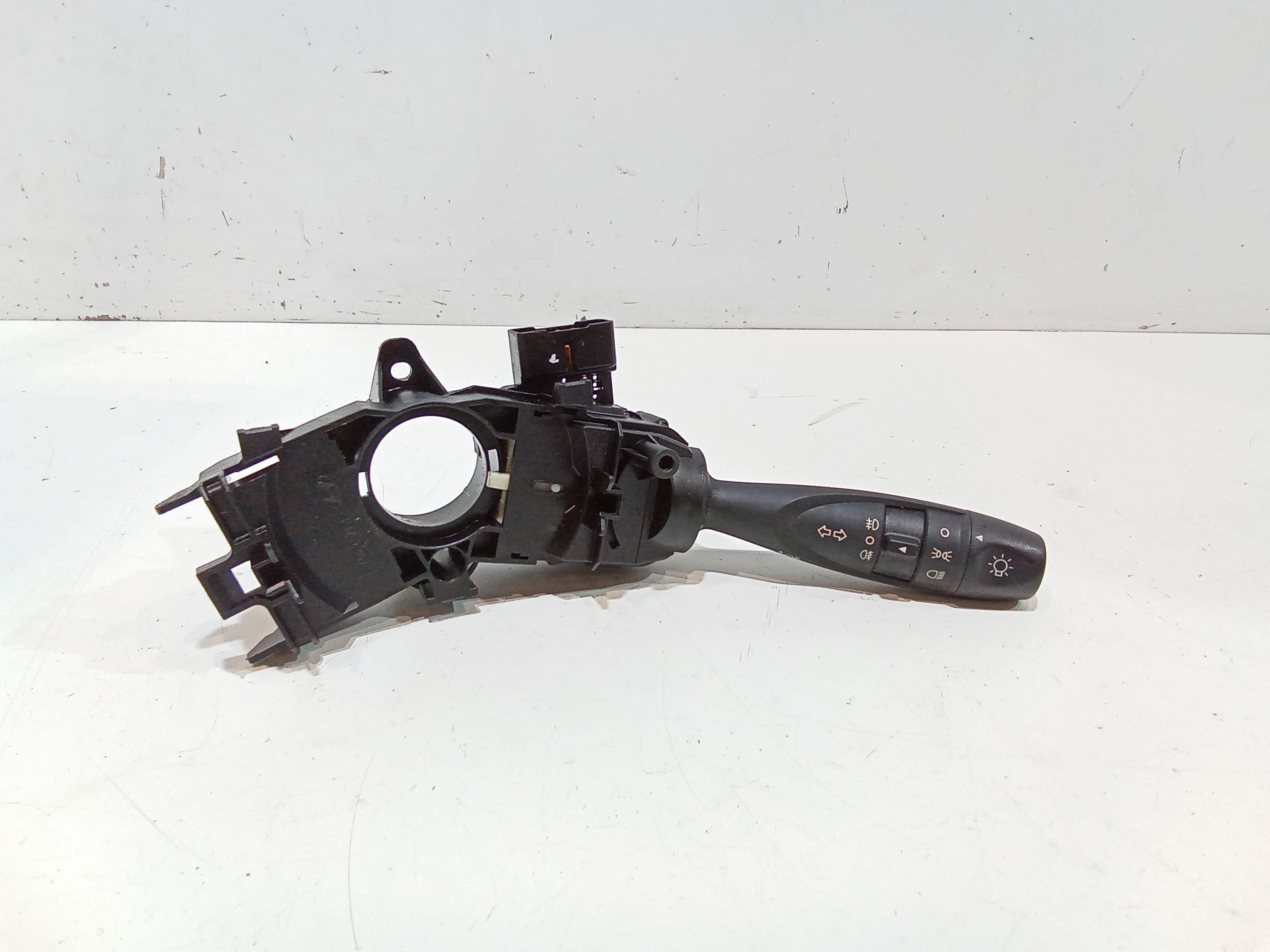 Devioluci sinistro per Hyundai I10 2 Serie (2011 - In produzione)