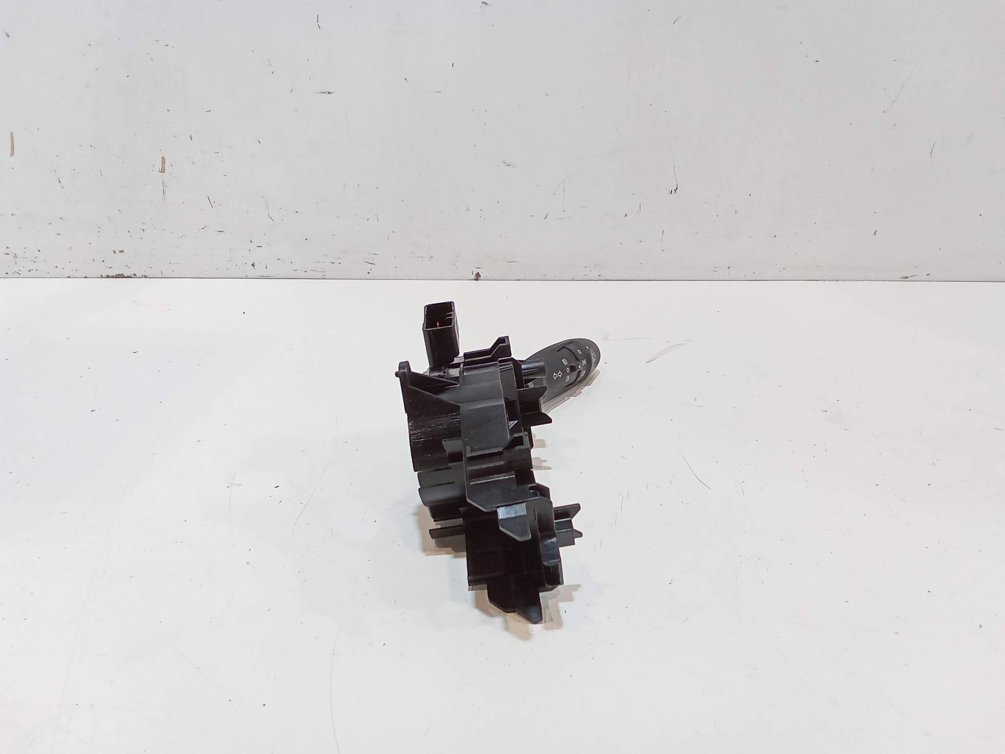 Devioluci sinistro per Hyundai I10 2 Serie (2011 - In produzione)