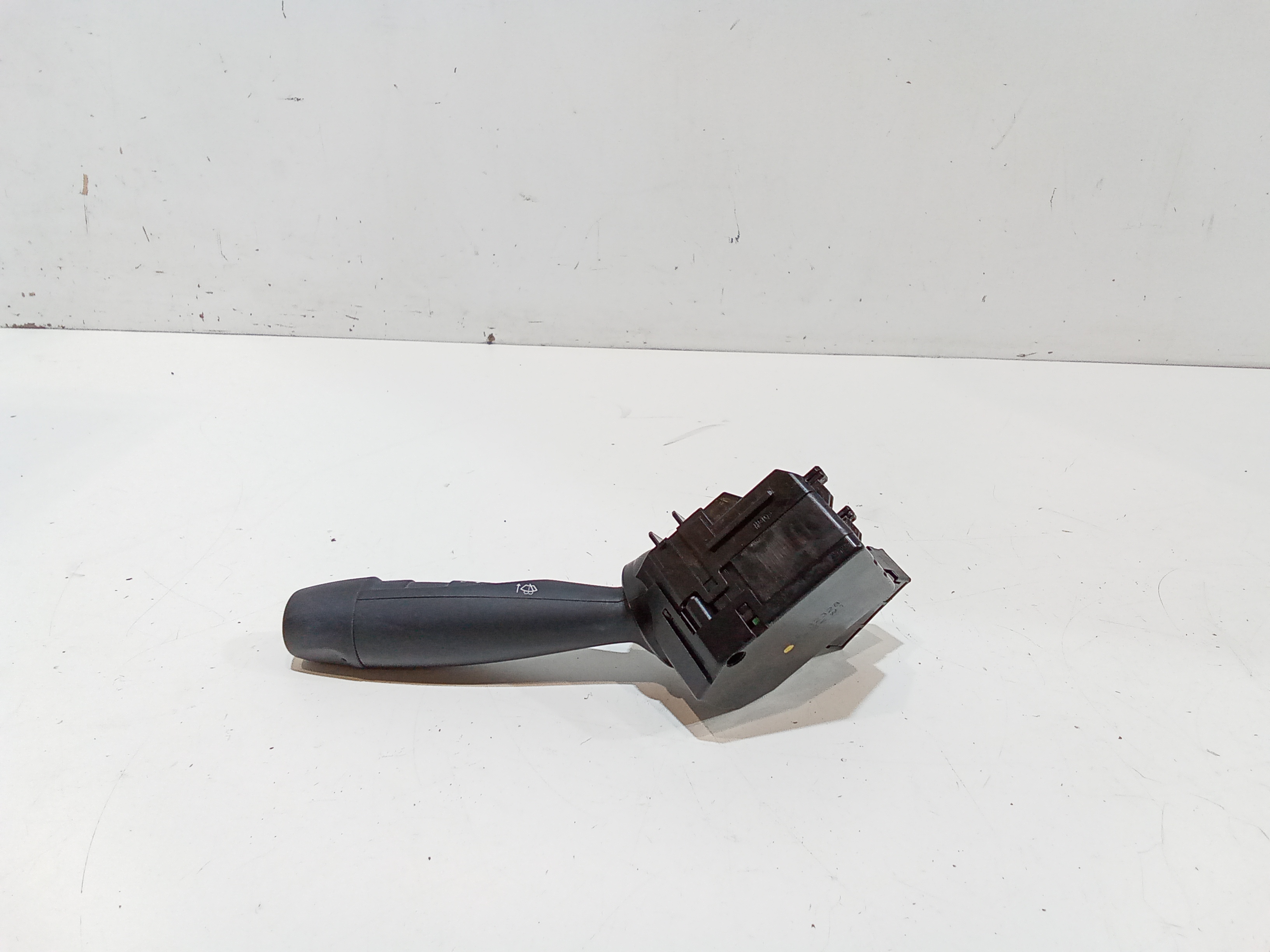 Devioluci destro per Hyundai I10 2 Serie (2011 - In produzione)