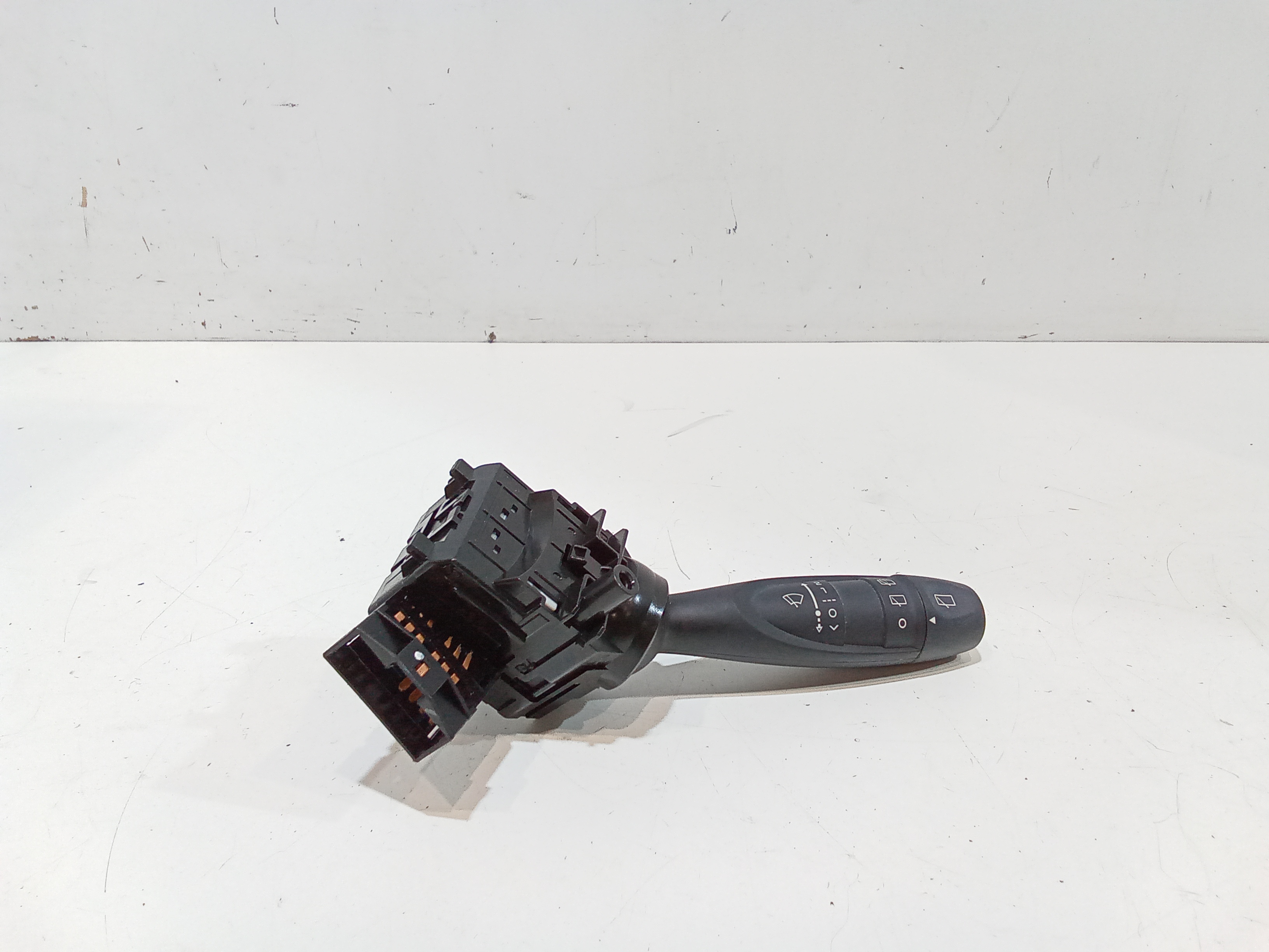 Devioluci destro per Hyundai I10 2 Serie (2011 - In produzione)