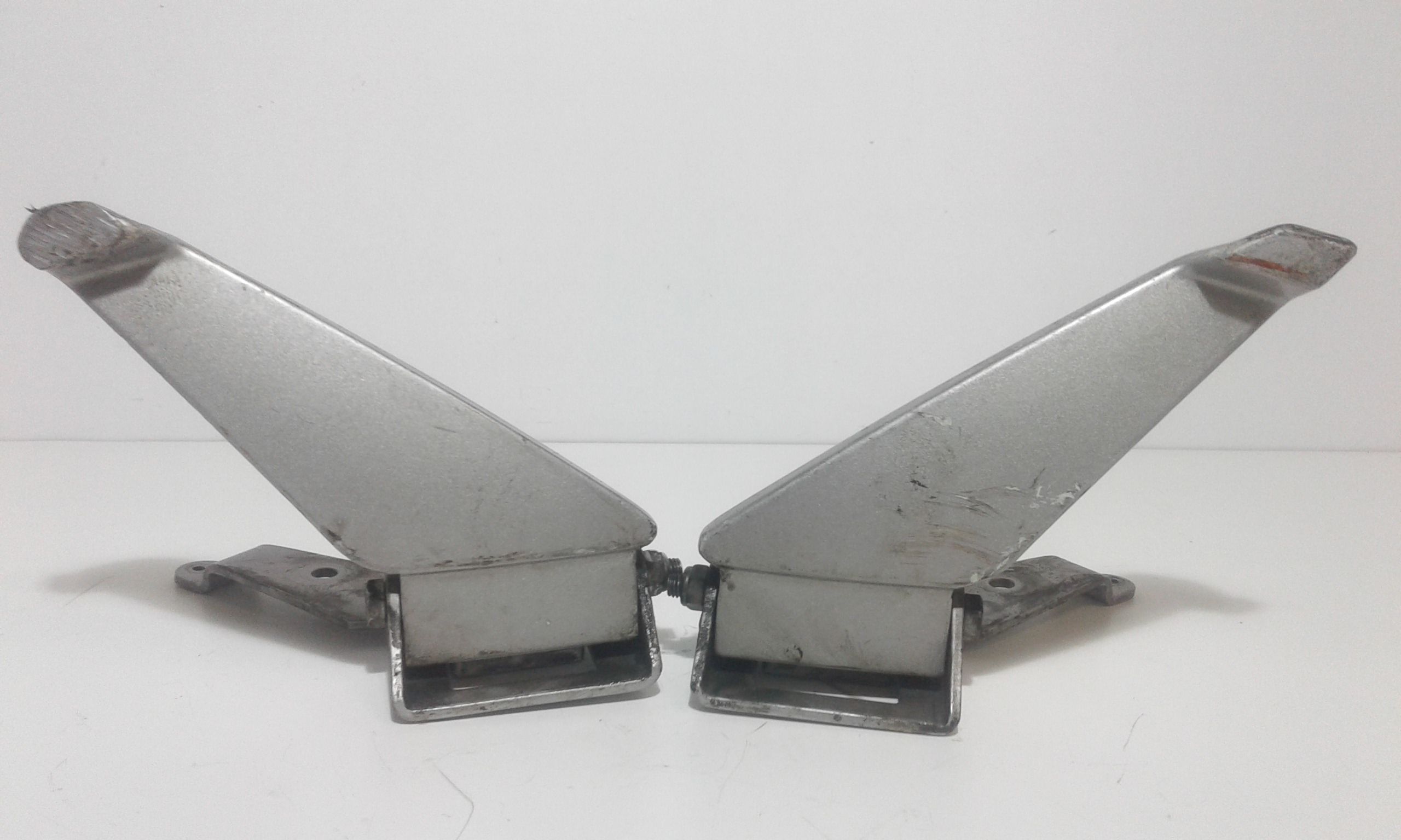 Coppia pedalini PEUGEOT Geopolis 250cc